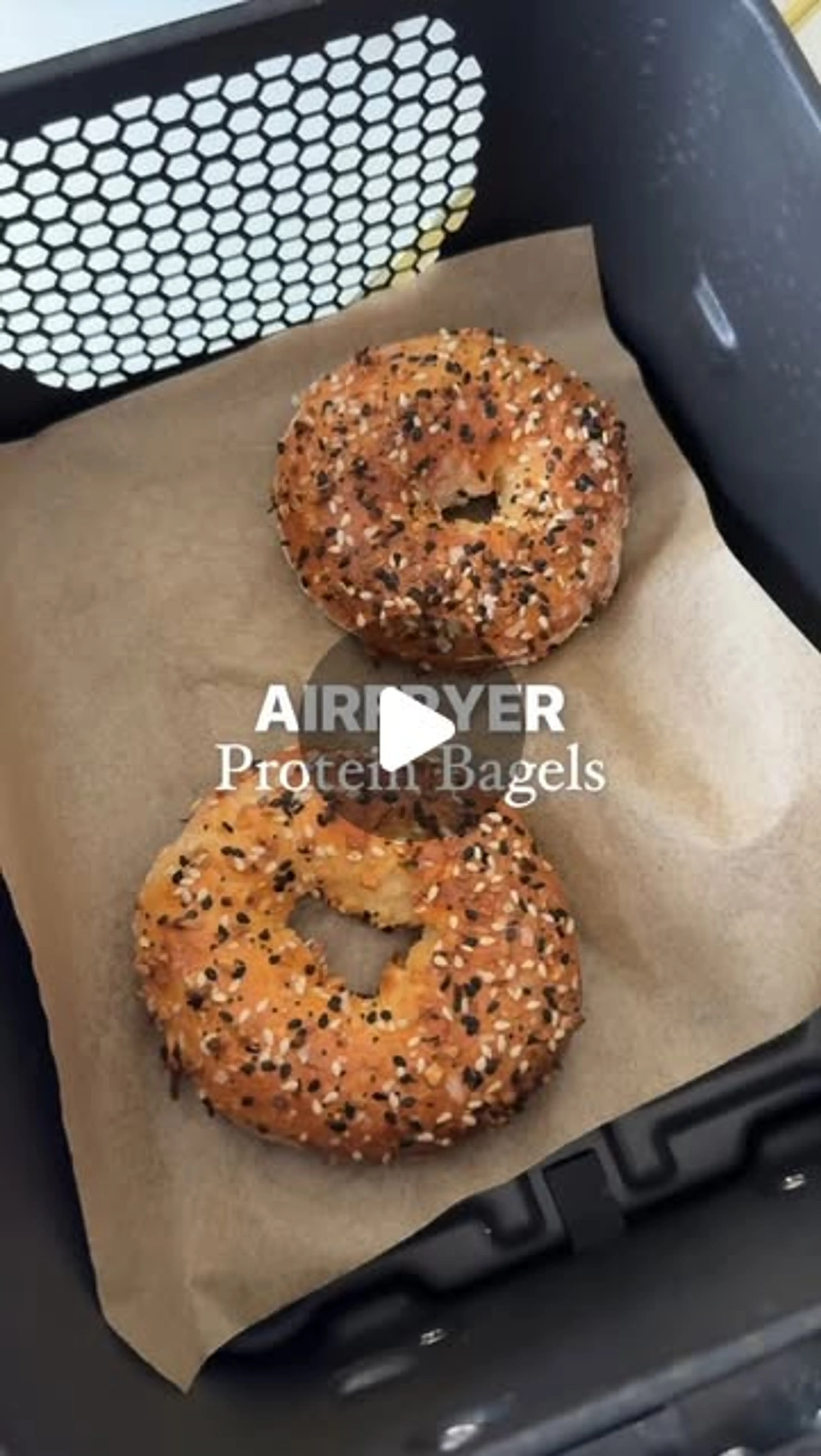 Airfryer Protein Bagels