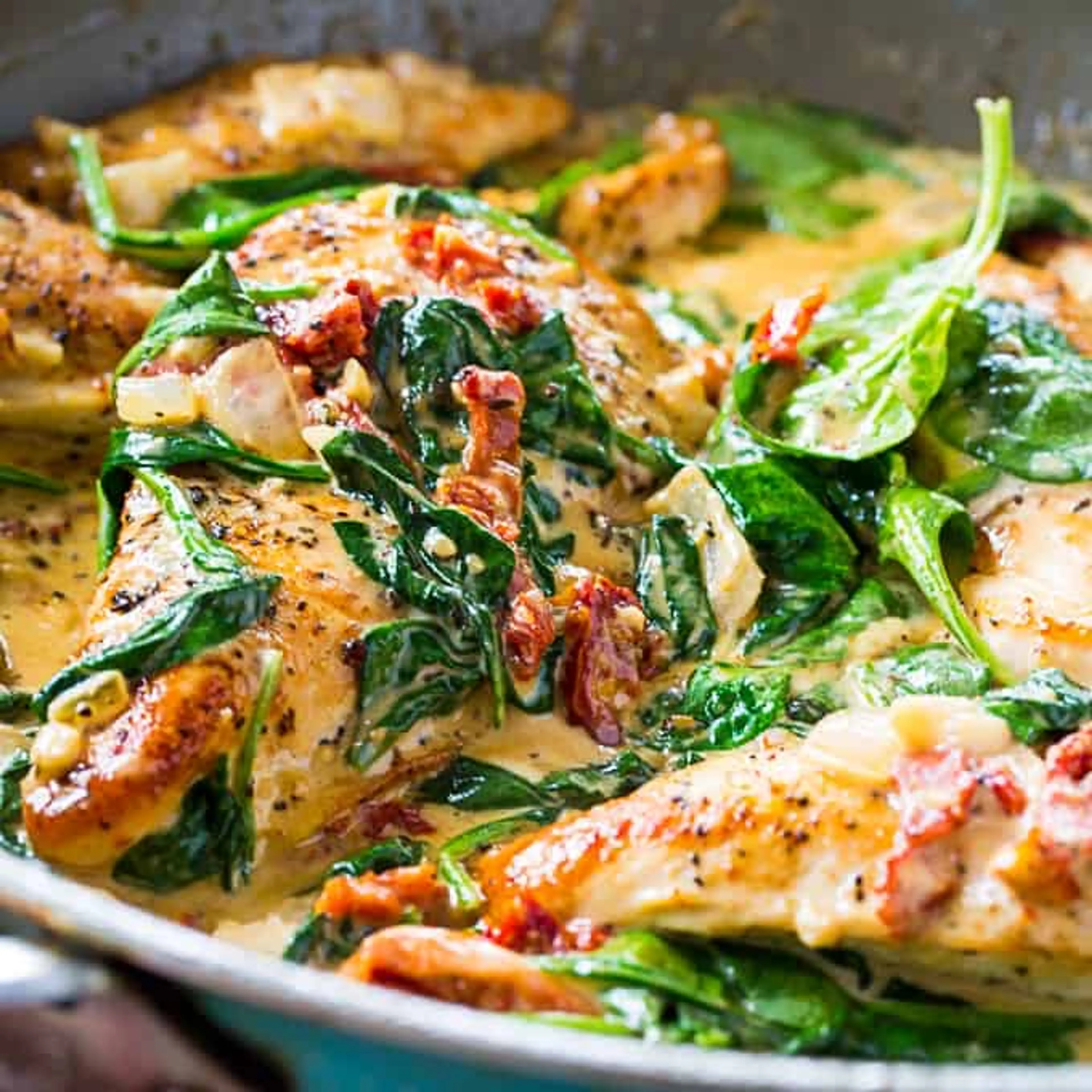 Low Carb Creamy Tuscan Chicken