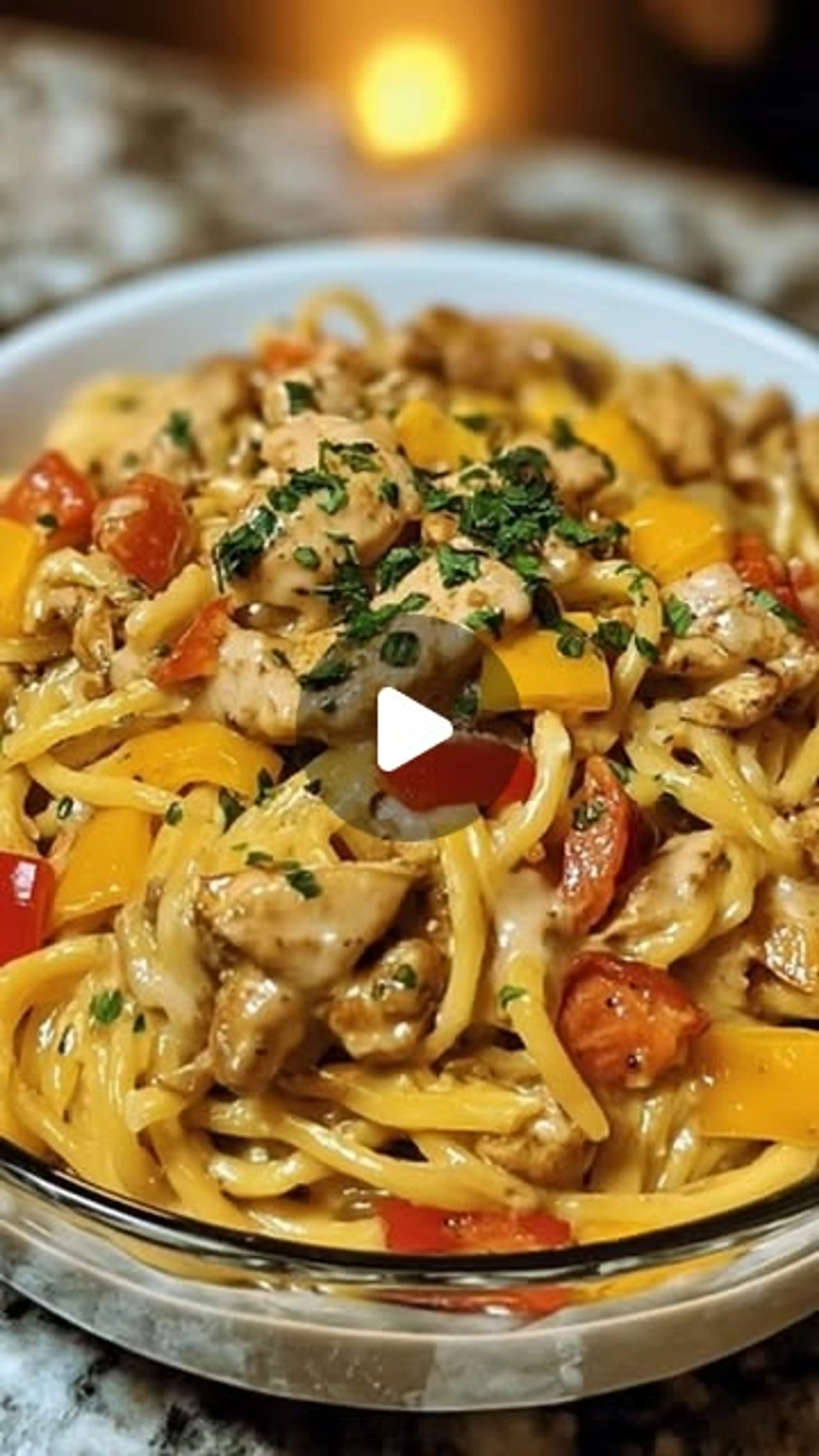 Creamy Herb Alfredo Chicken Linguine with Bell Peppers