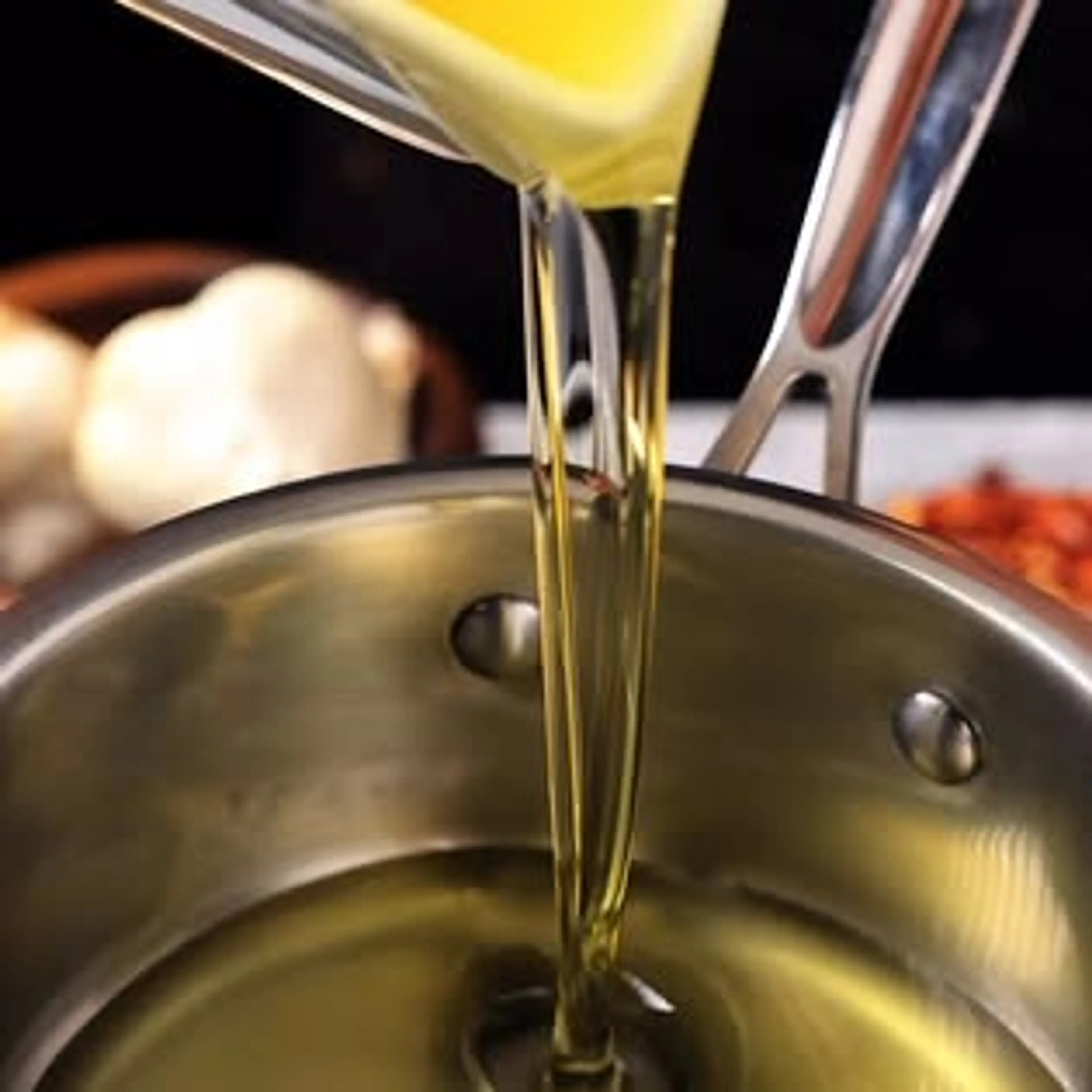 Hot Honey Ranch Is Deliciously Creamy, Sweet, and Spicy. It’