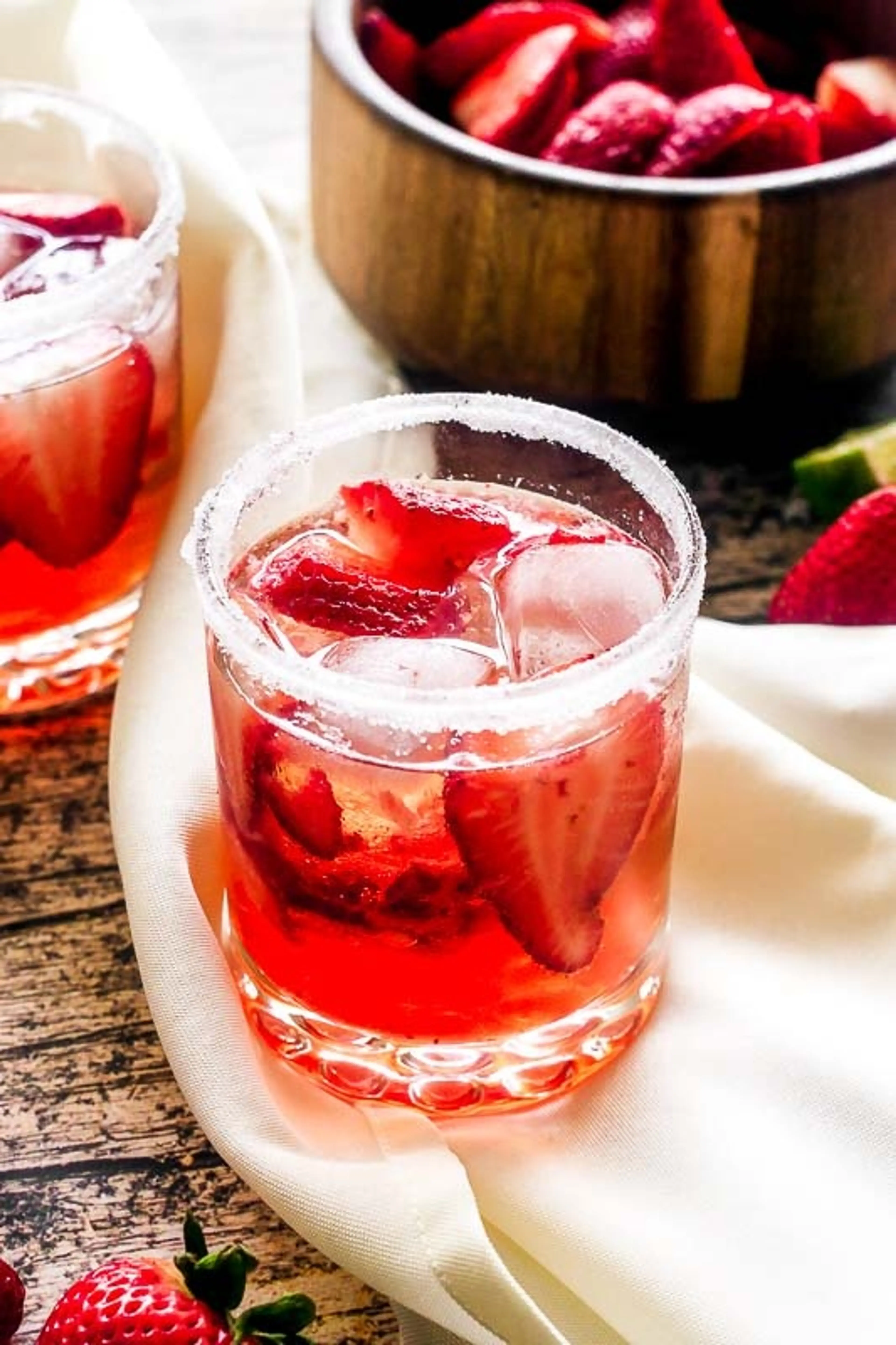 Strawberry Gin Smash