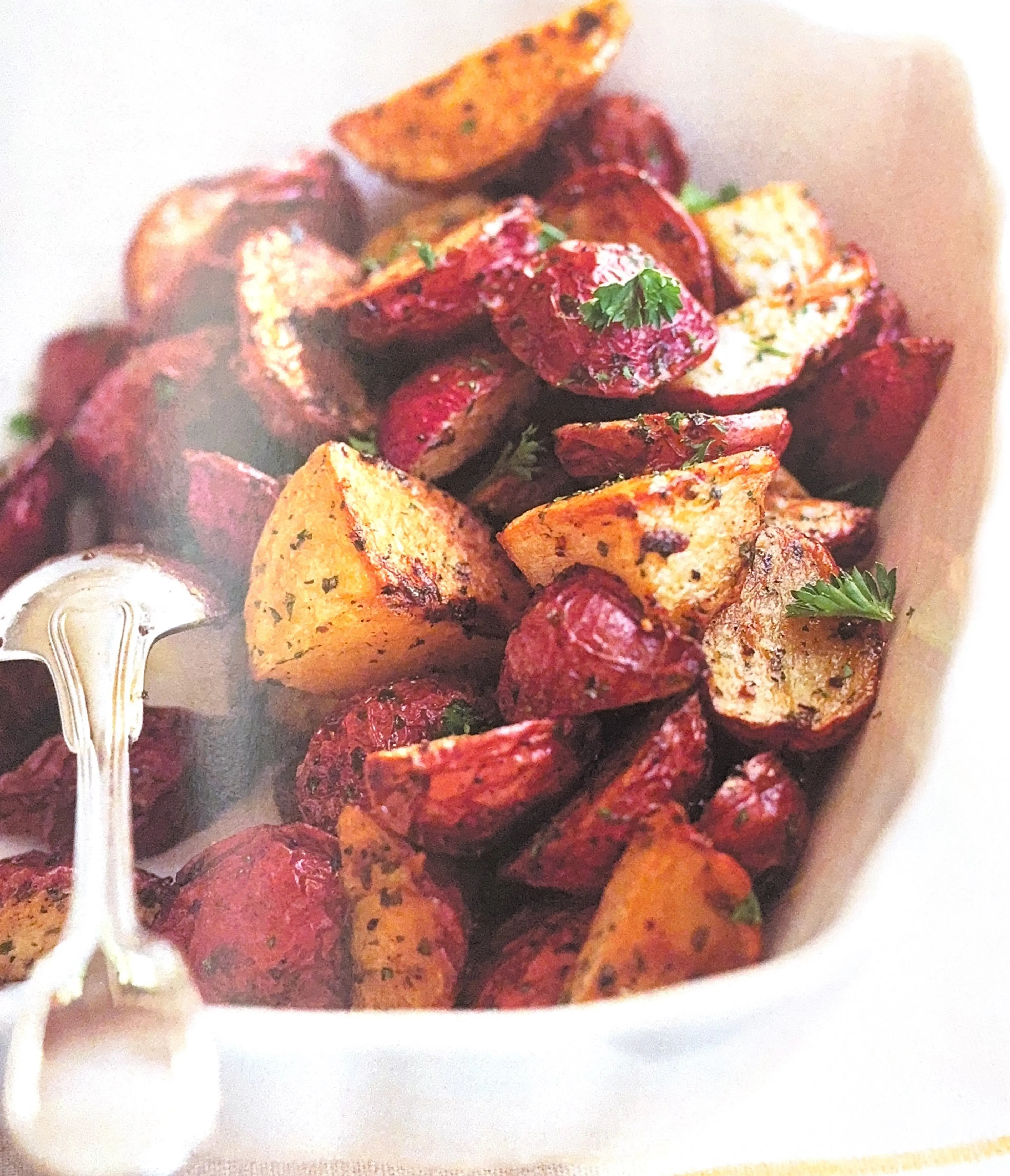 GARLIC ROASTED POTATOES