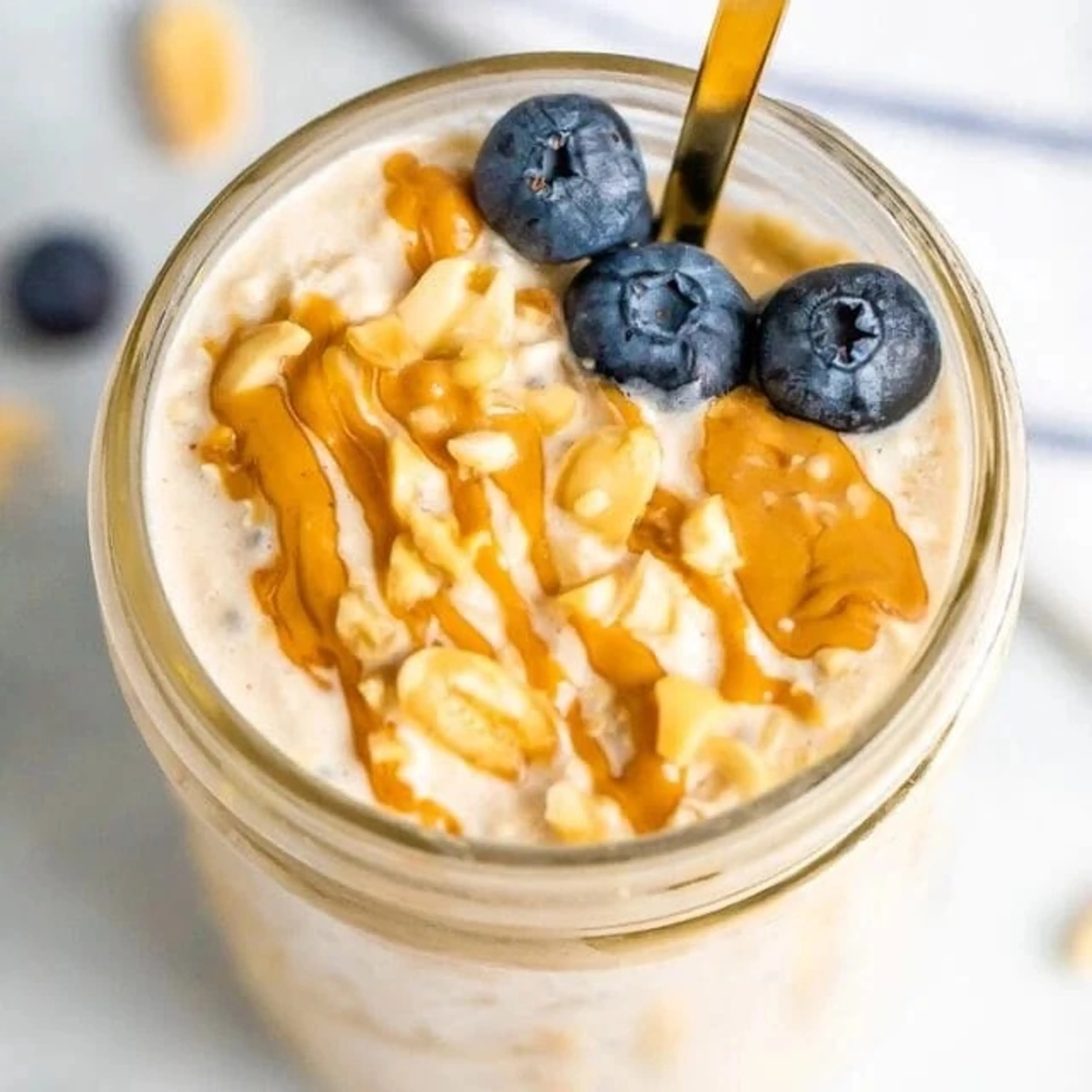 Overnight Oats With Peanut Butter (Cheap & Prep Ahead)
