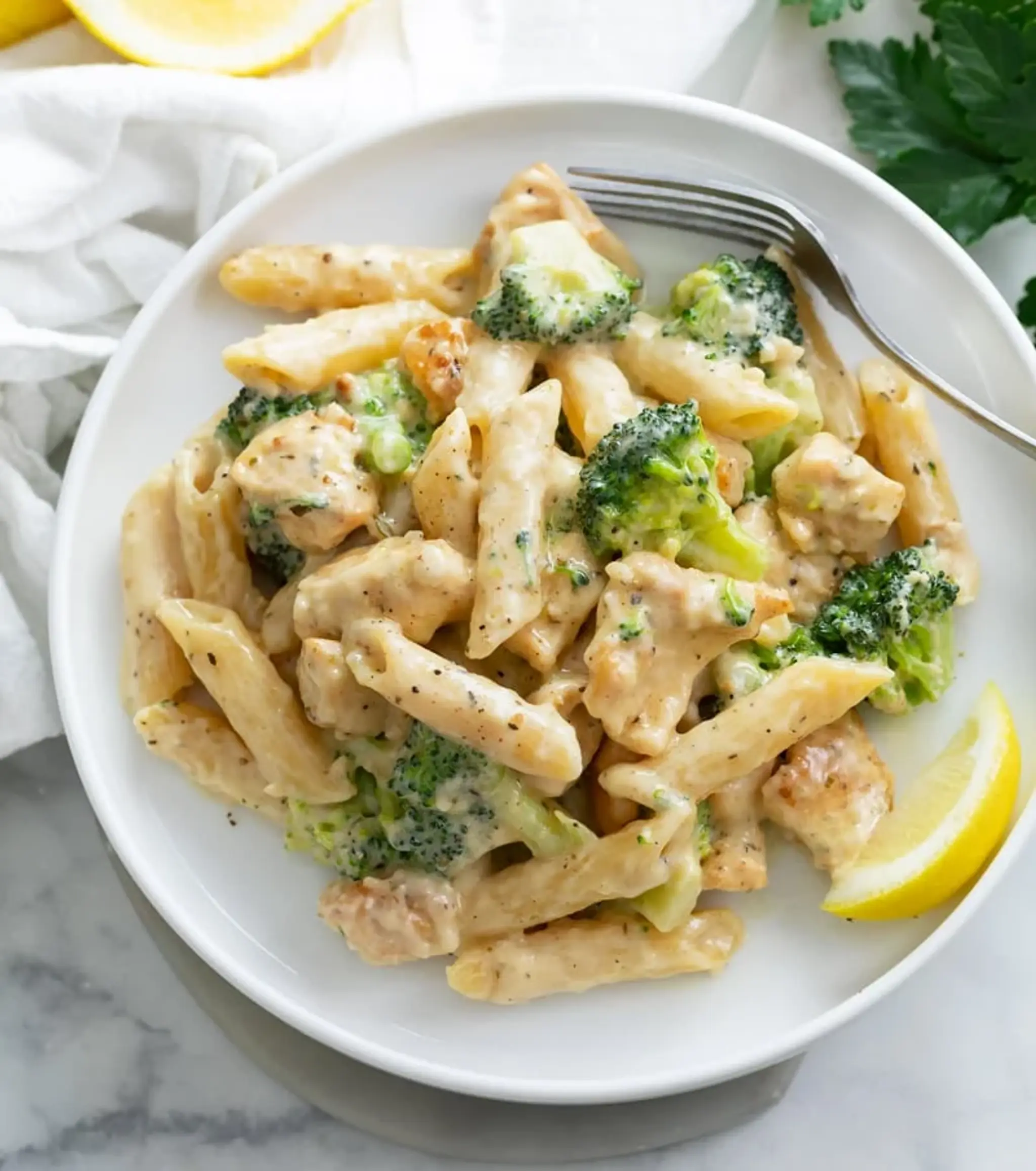Creamy Chicken and Broccoli Pasta