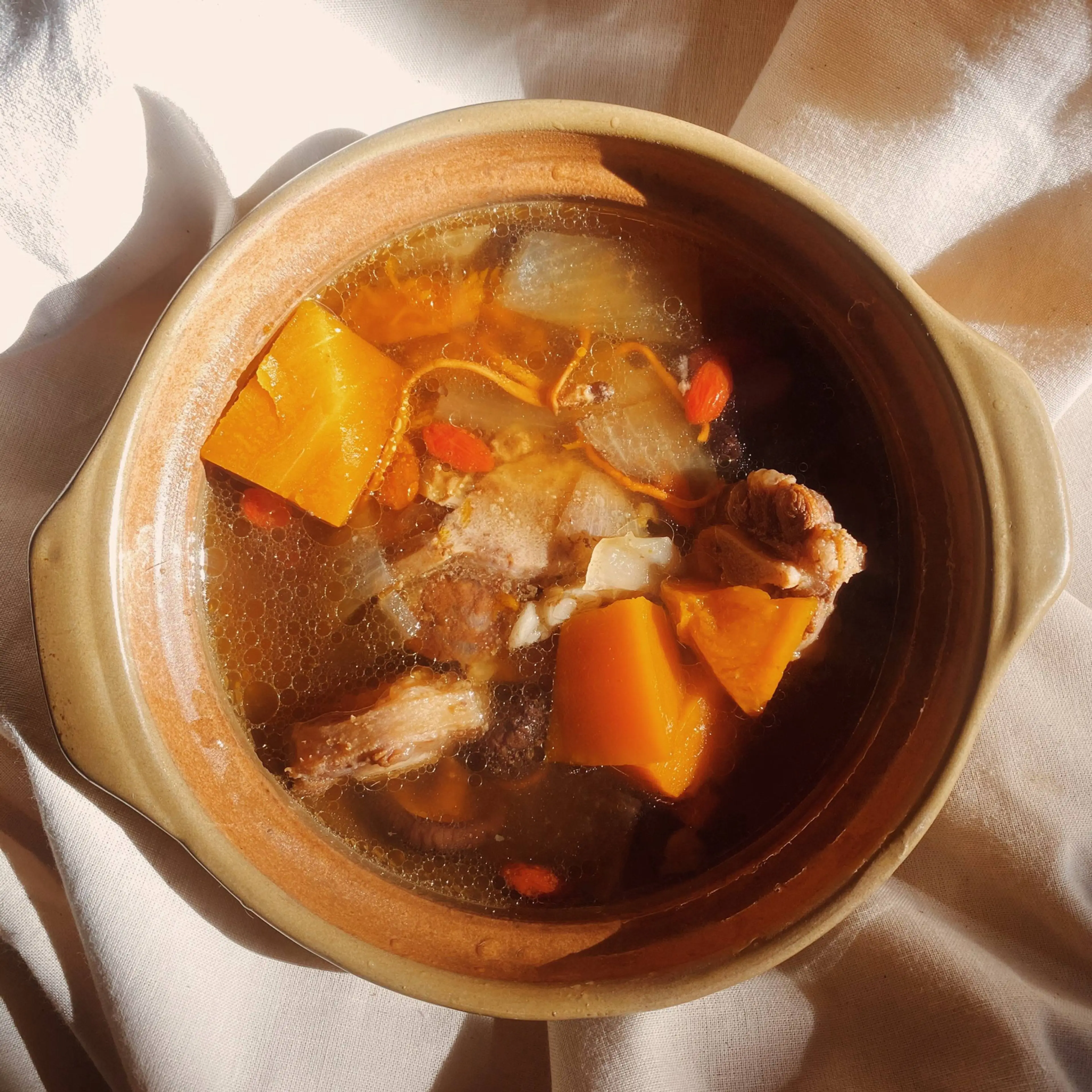 OXTAIL HERBAL BROTH