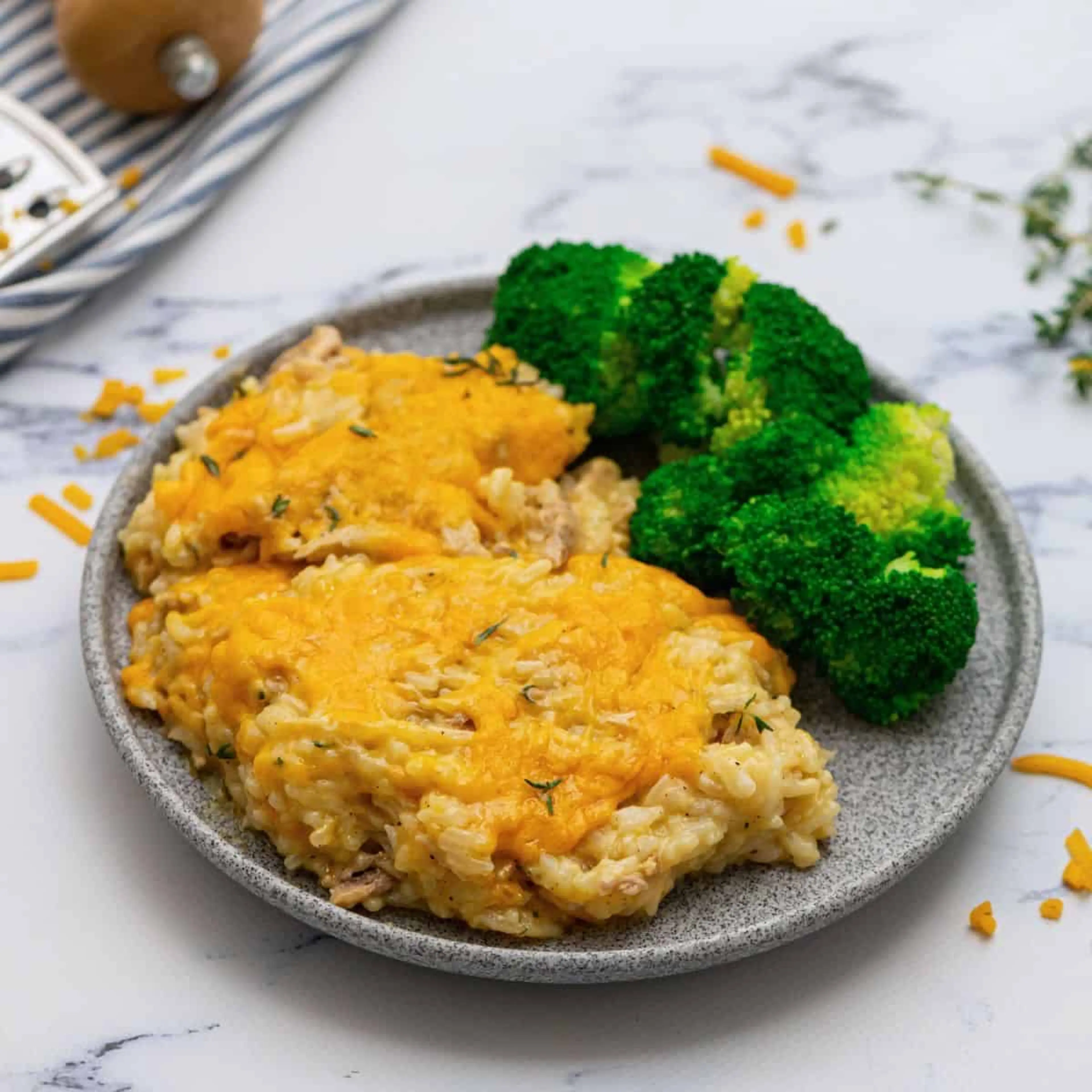 Cheesy Chicken and Rice Casserole