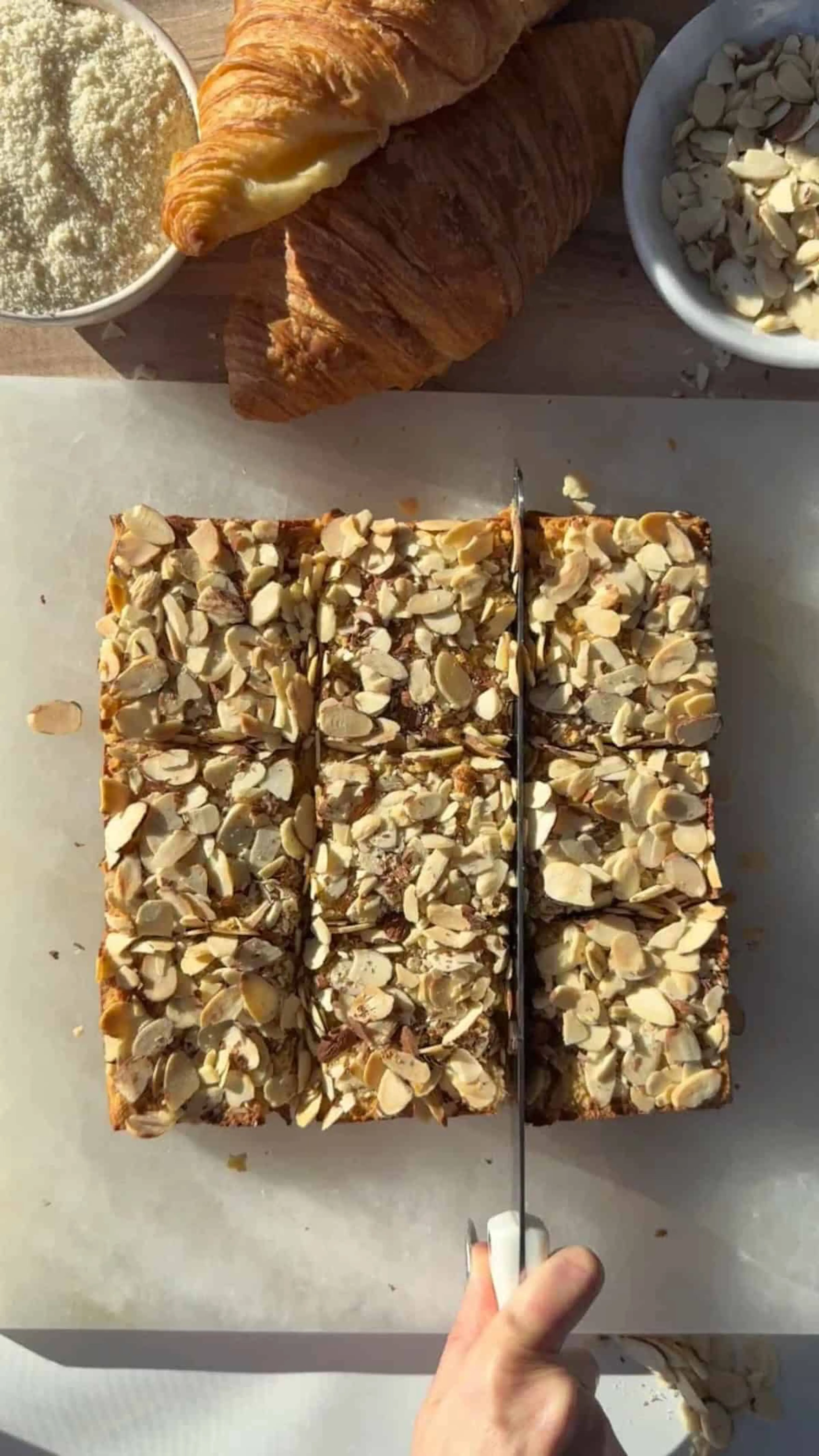 Almond Flour Bars (Gluten, dairy, and oat free)