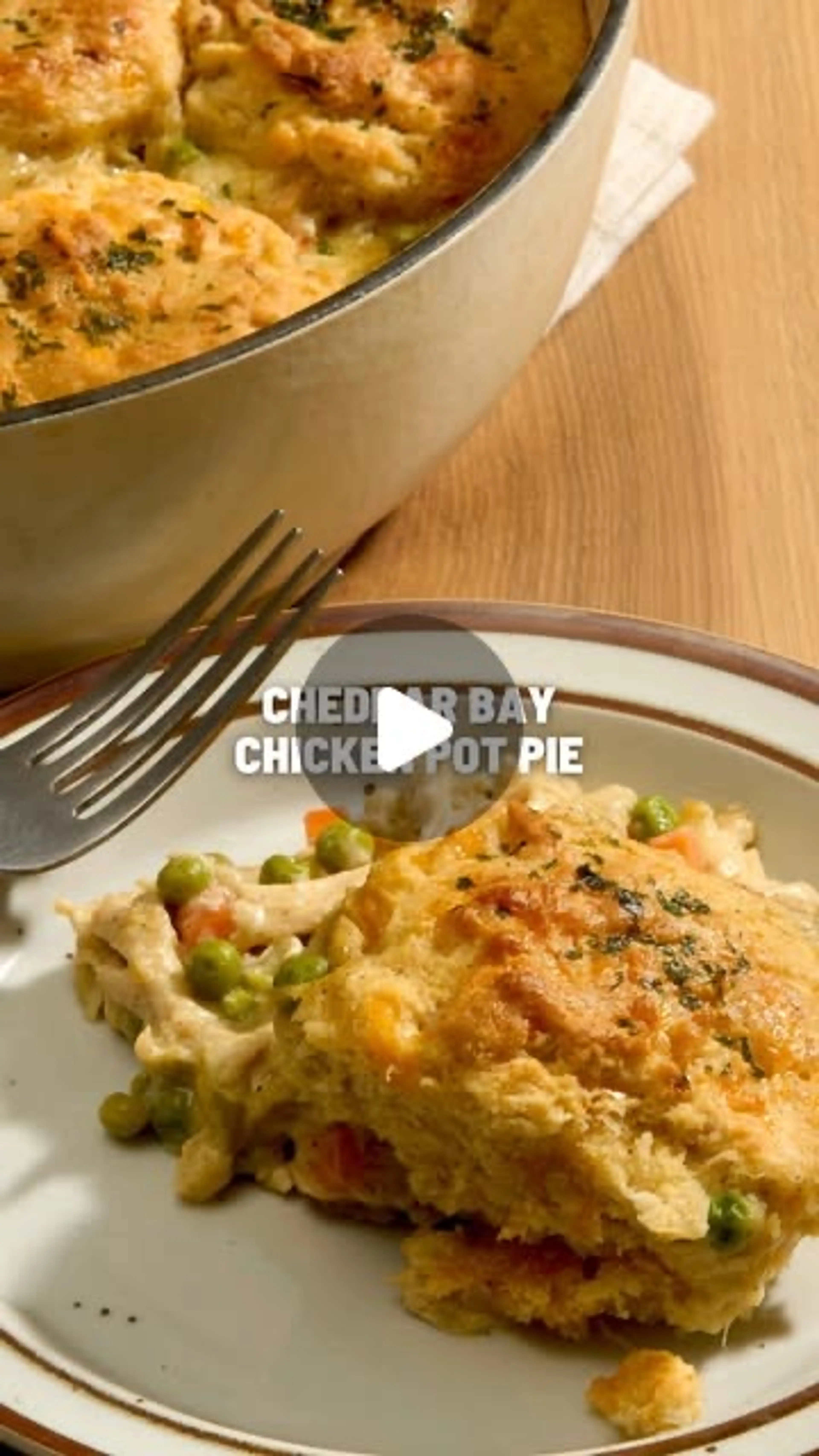 Cheddar Bay Chicken Pot Pie