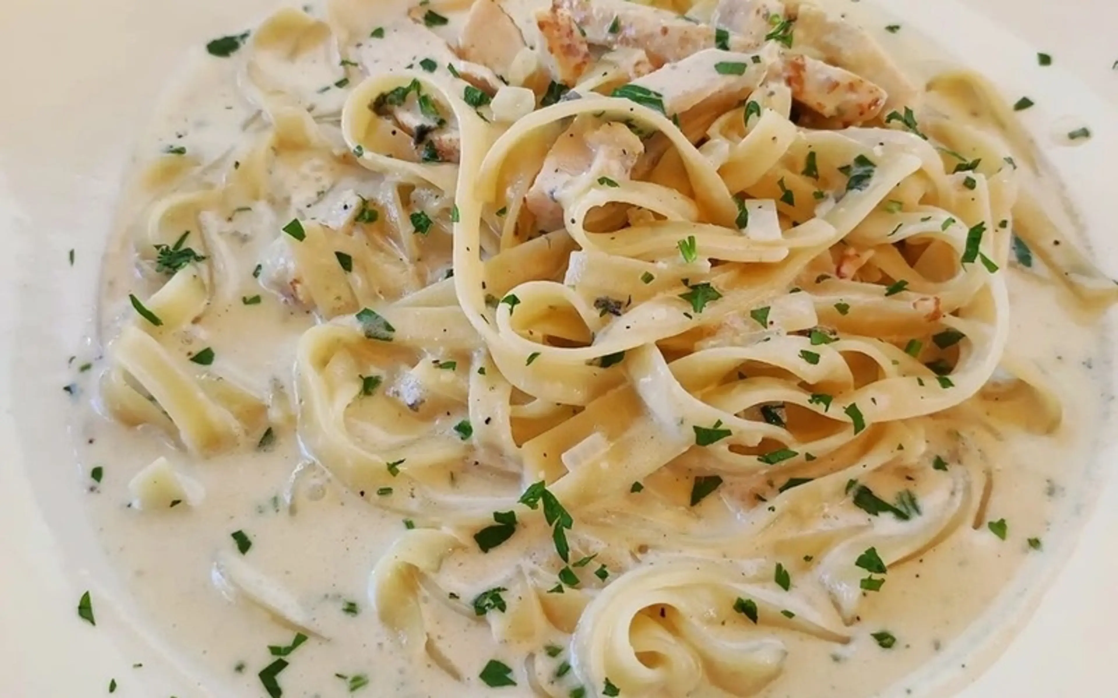 Tagliatelle au gorgonzola et poulet