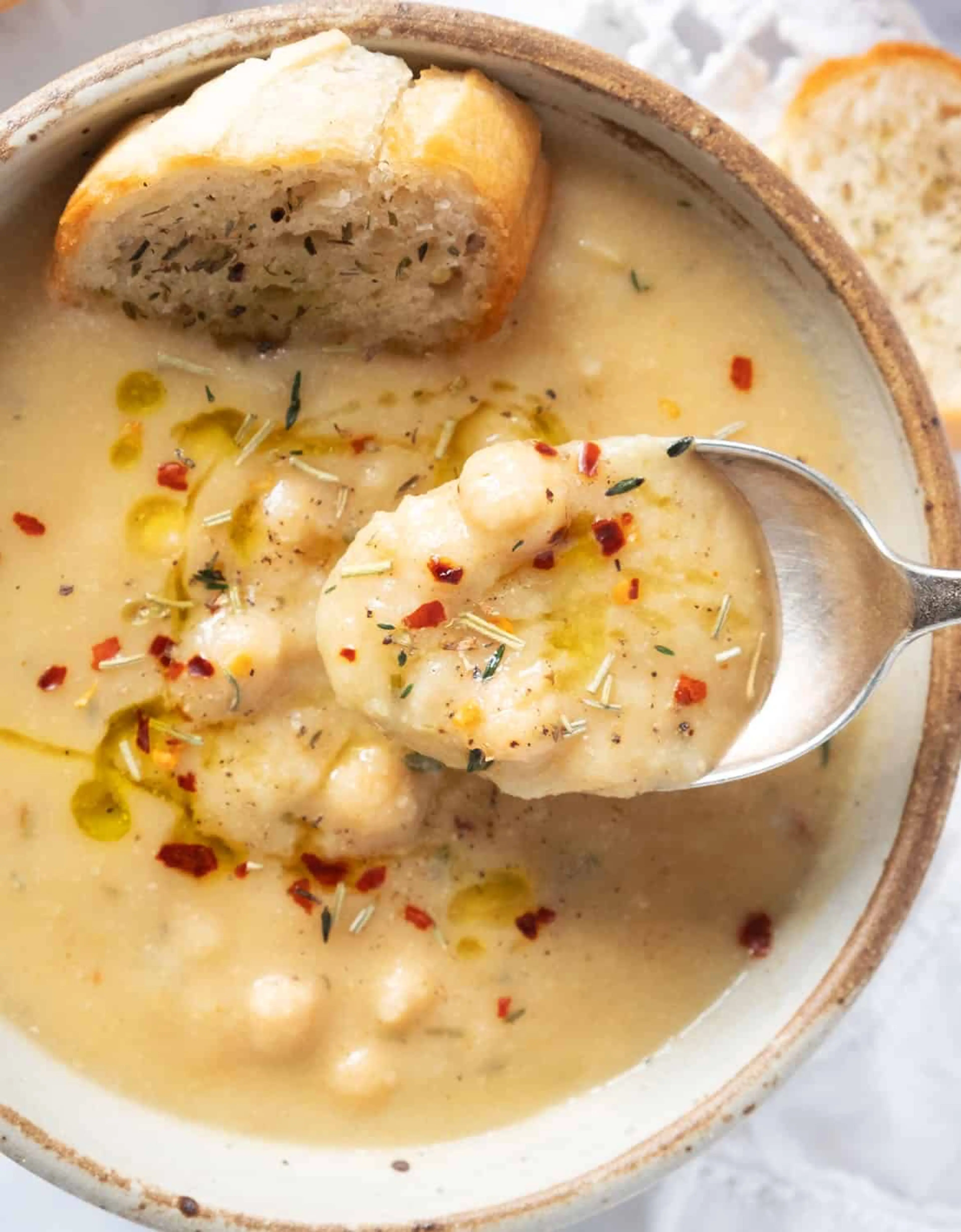 Vegan Garlic Chickpea Soup