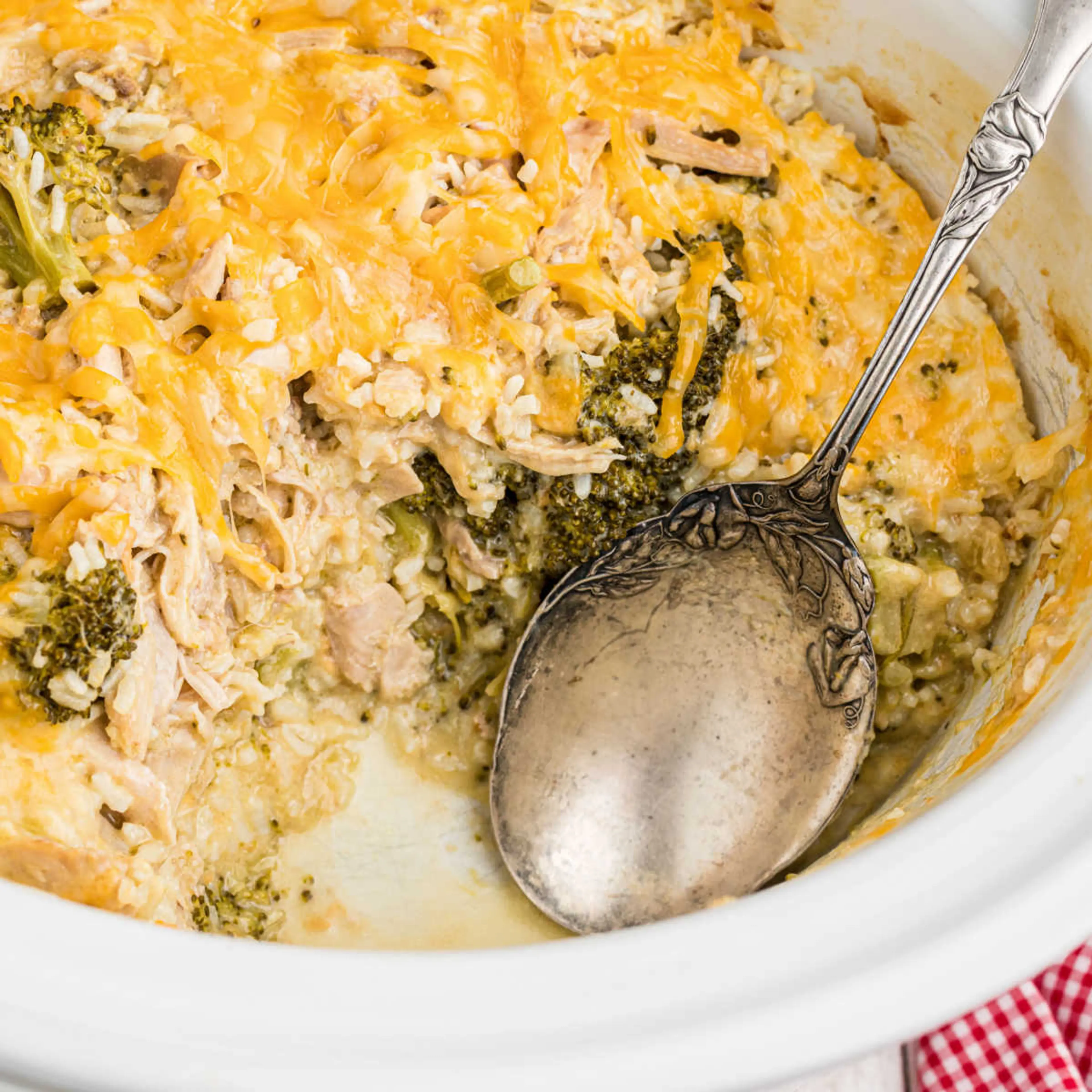 Crock Pot Broccoli, Chicken, and Rice Casserole