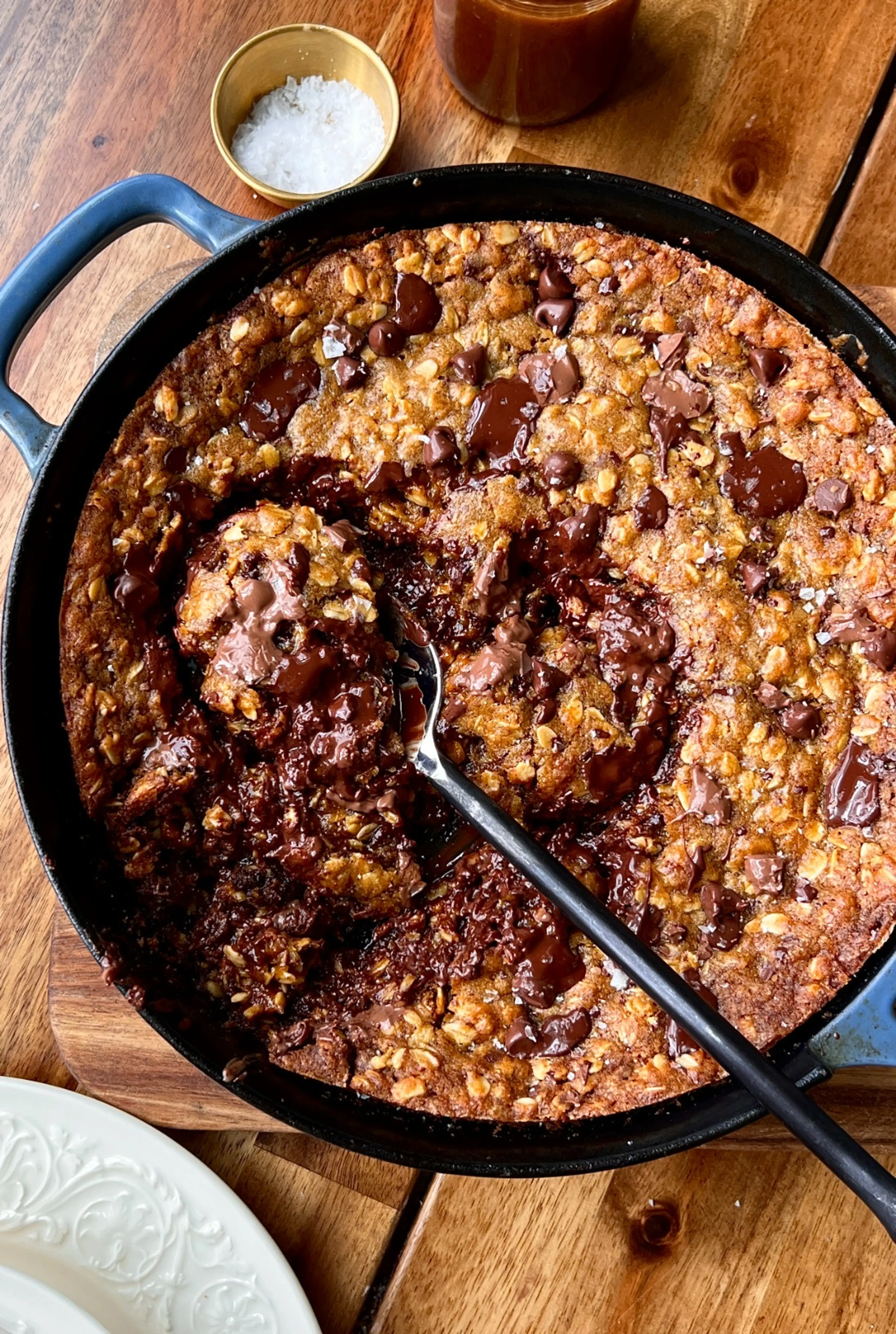 Brown Butter Pumpkin Oatmeal Chocolate Chip Cookie Skillet