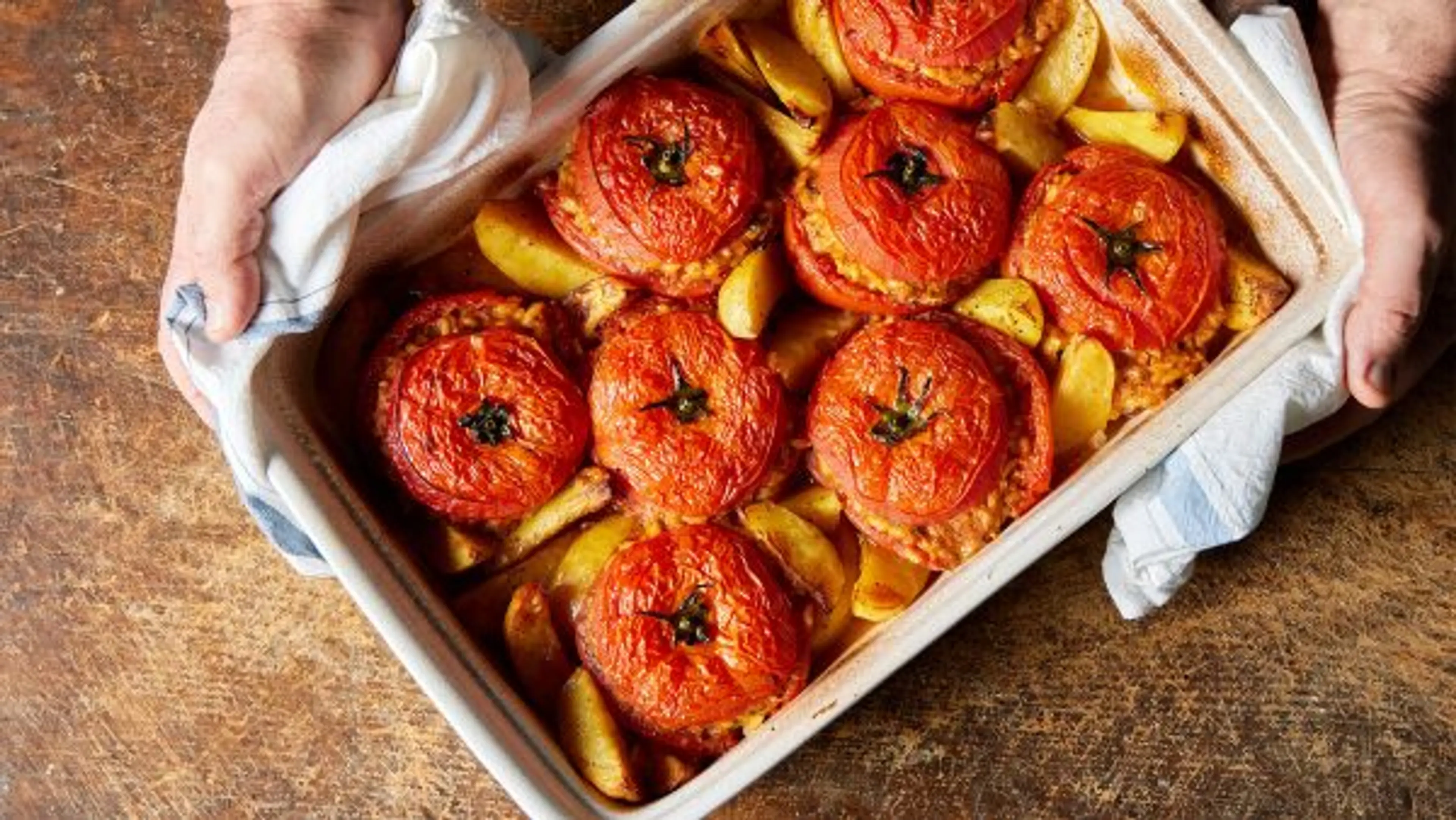 Arborio-Stuffed Tomatoes with Potato Wedges