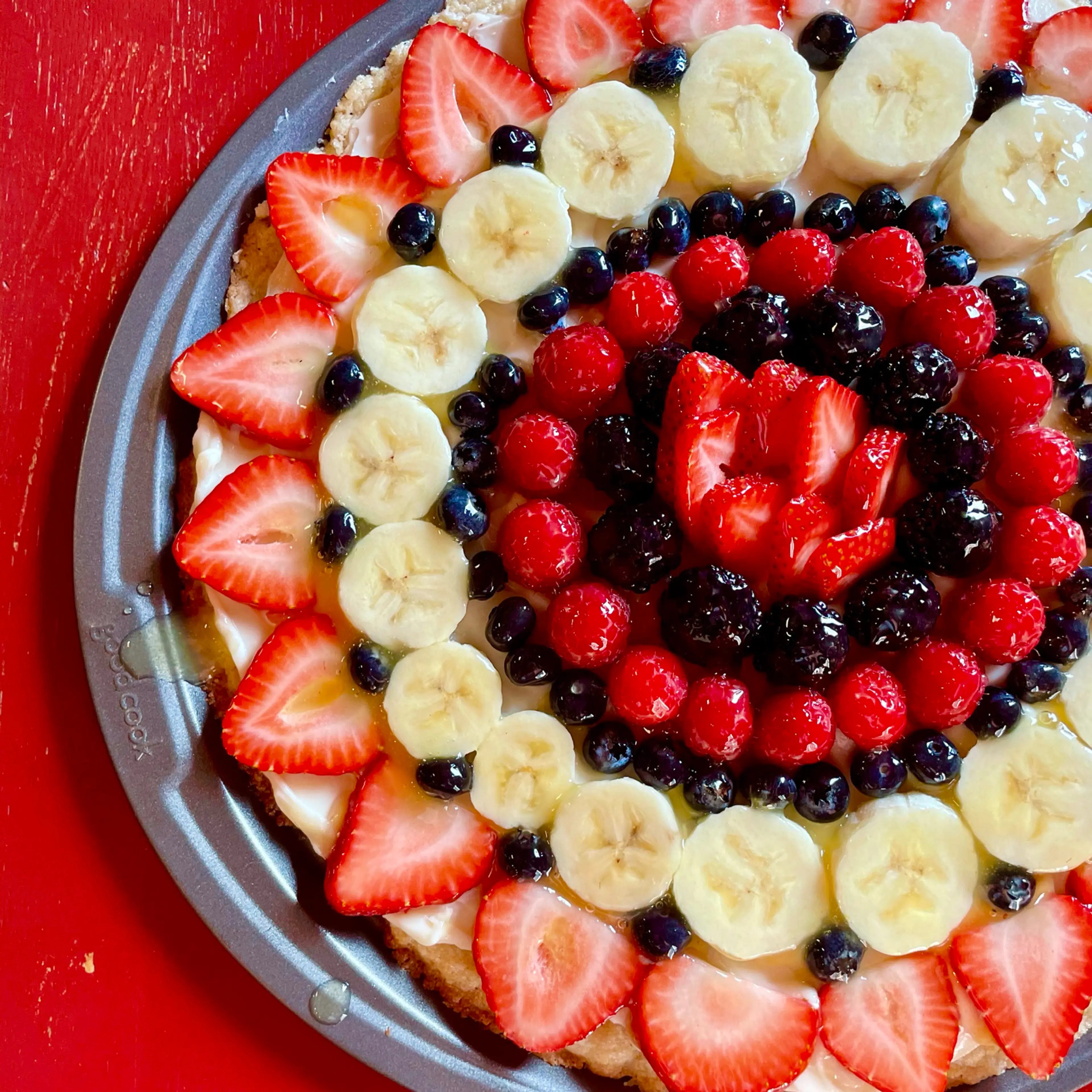 Nana’s Fruit Pizza