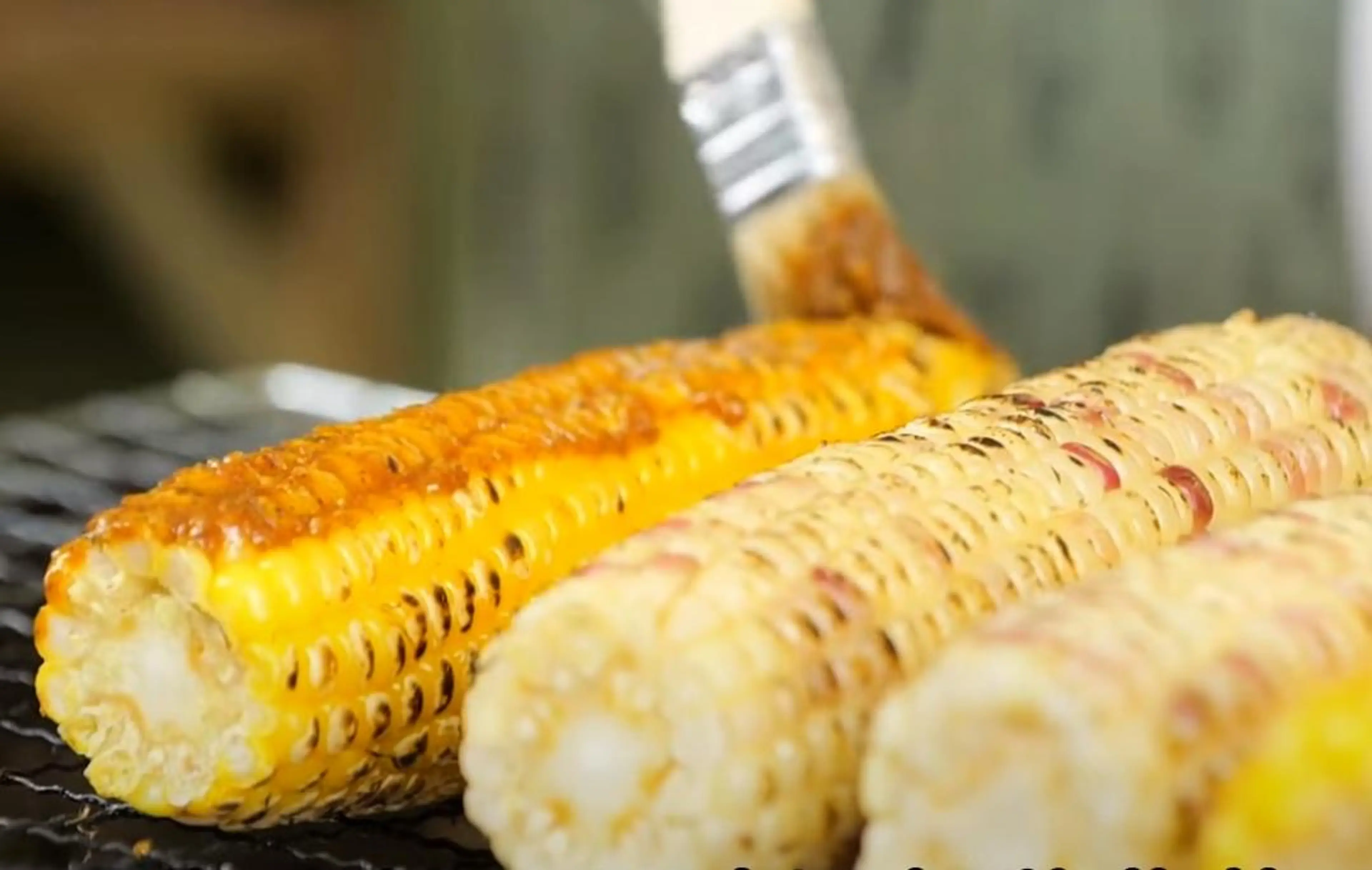 夜市烤玉米 Taiwan night market grilled corn