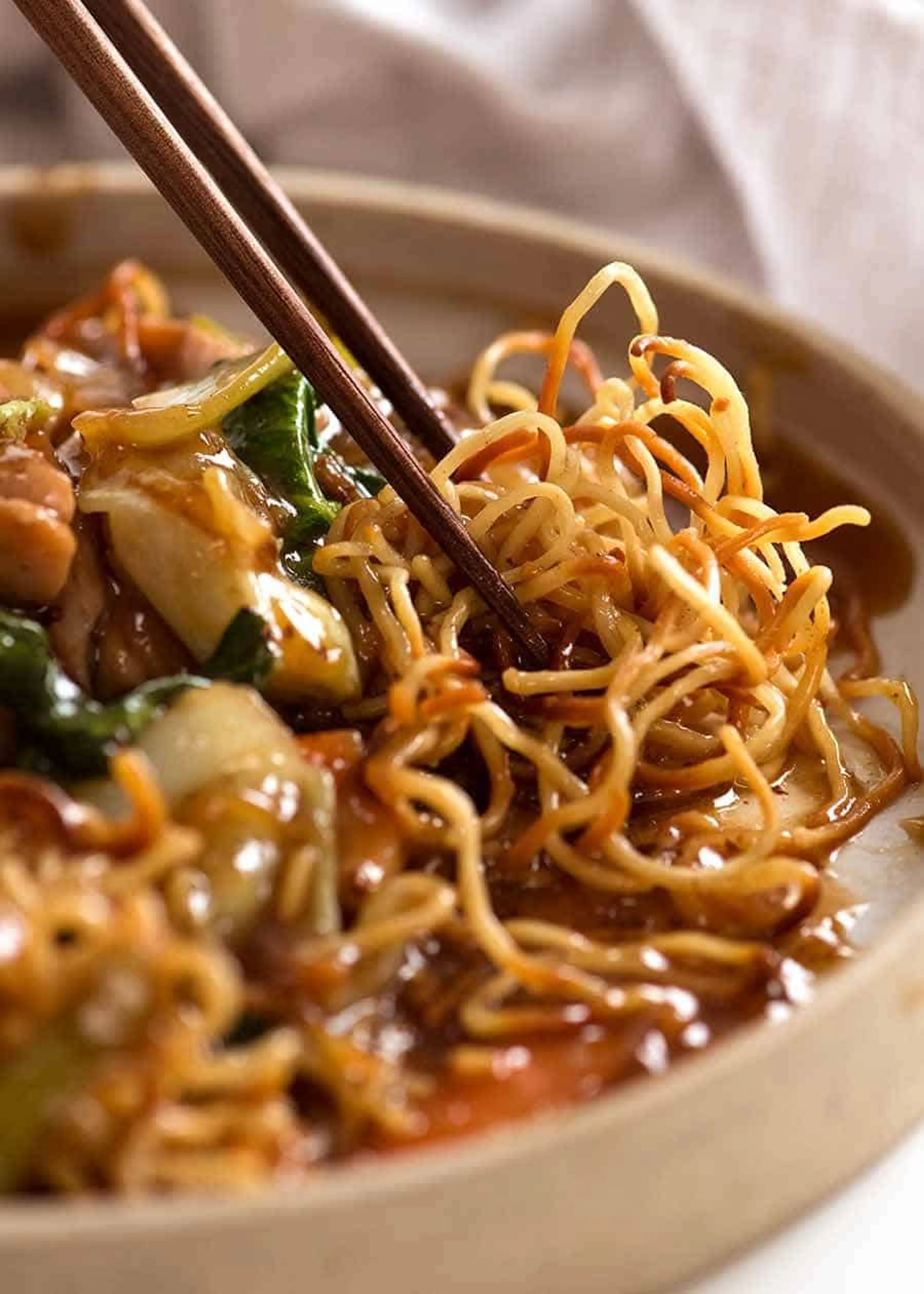 Chinese Crispy Noodles (Chow Mein)