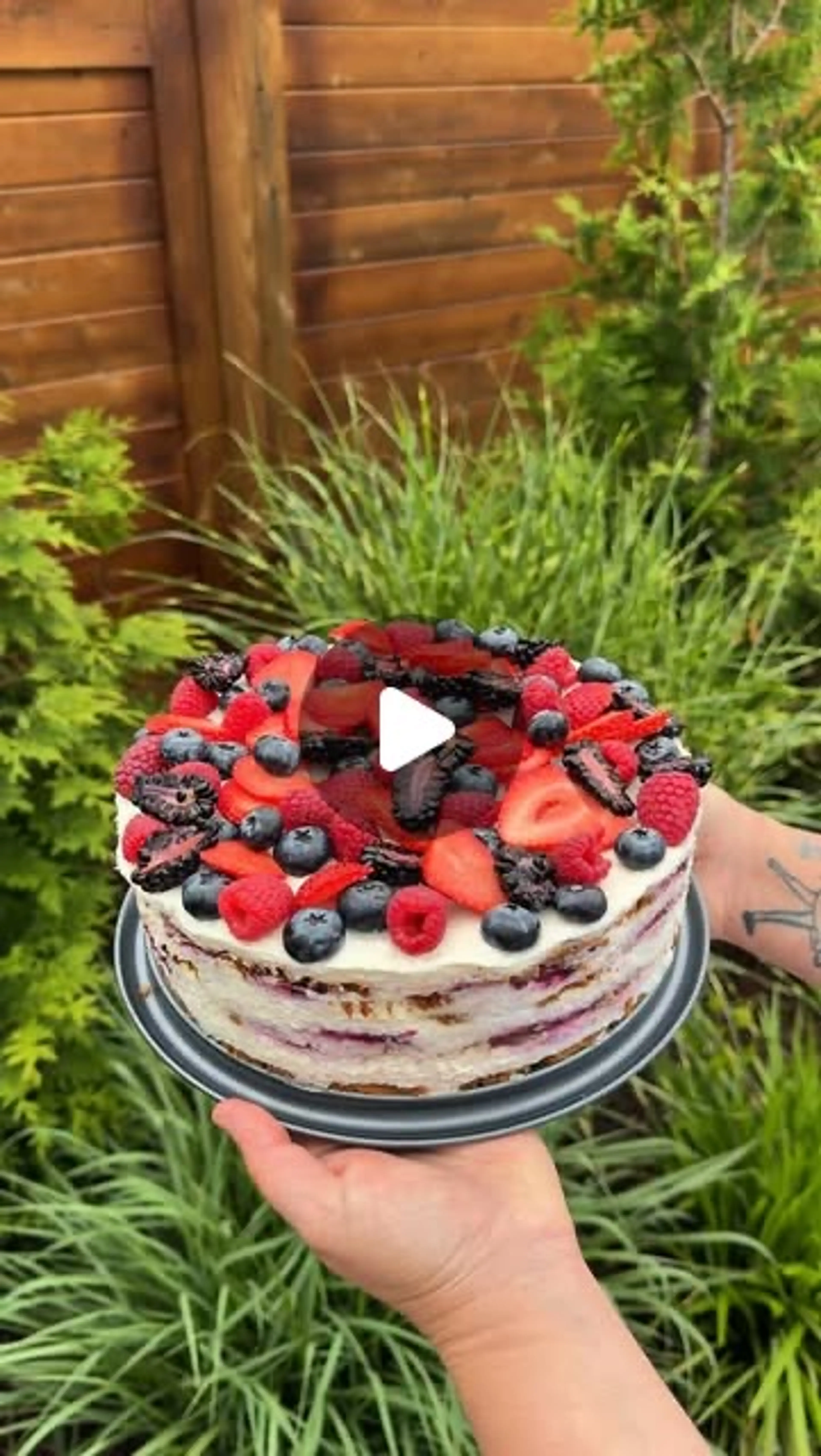 Berry Chantilly Icebox Cake
