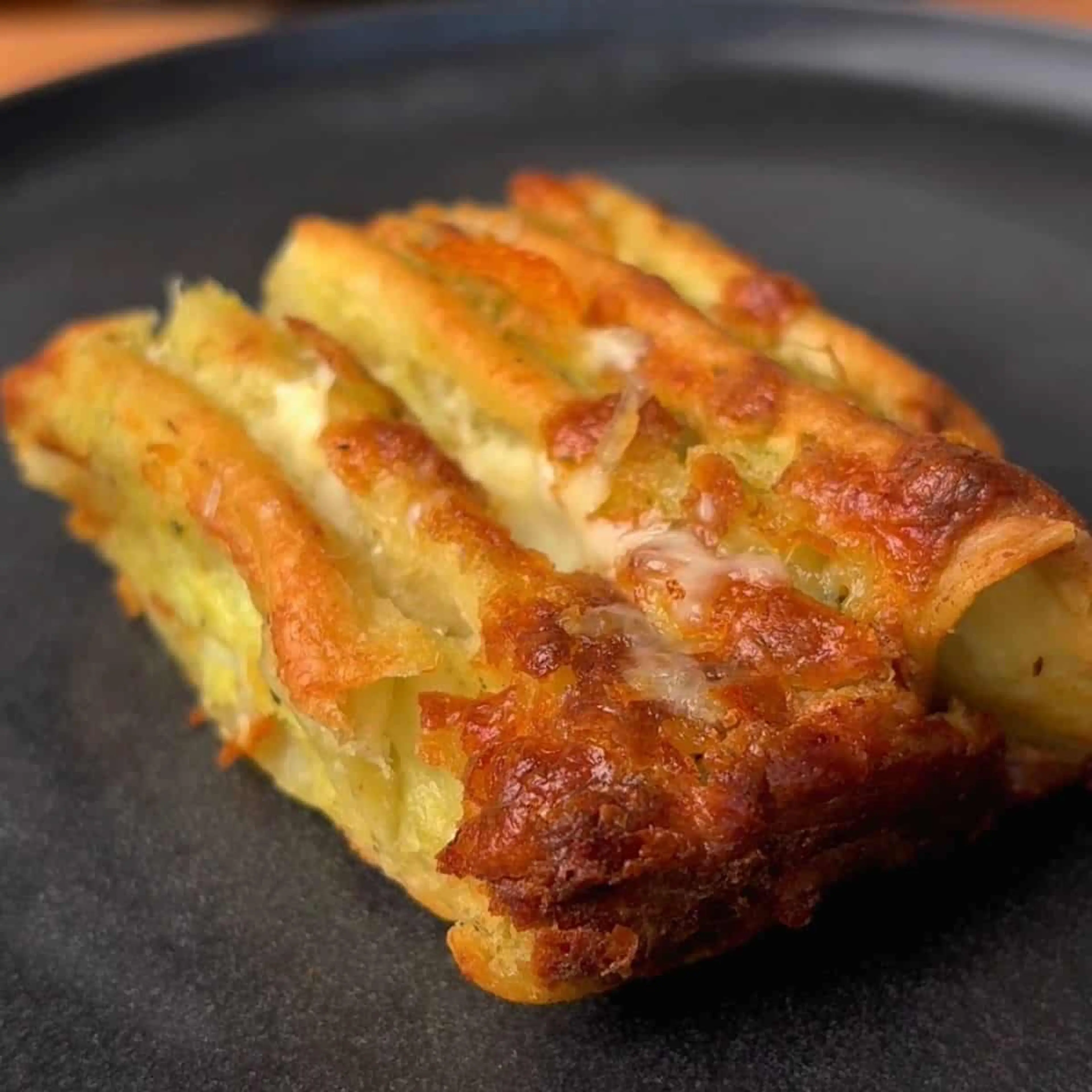 Cheesy Garlic & Herb Tortilla Pull-Apart Bread (No Dough!)