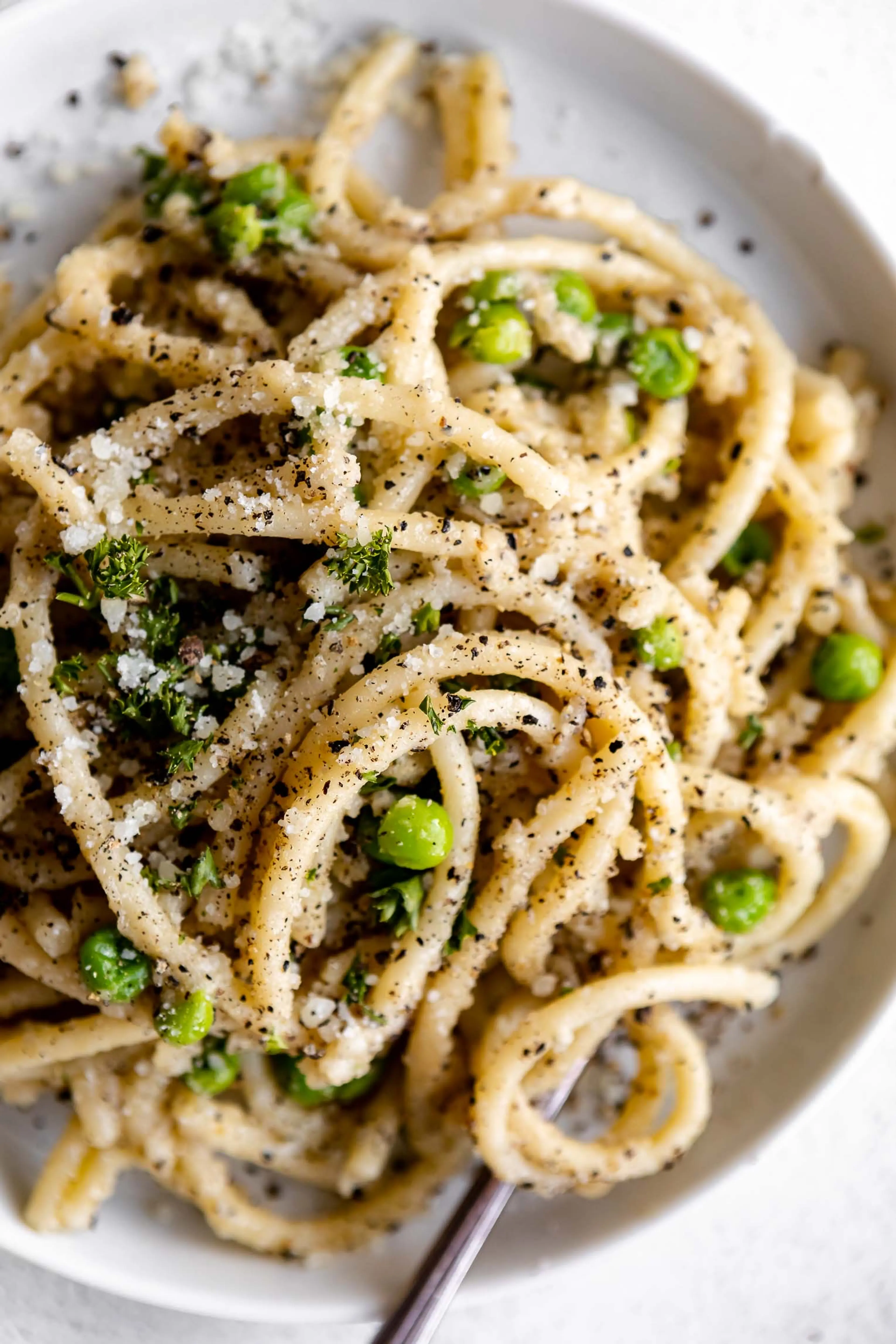 Bucatini Cacio E Pepe Pasta