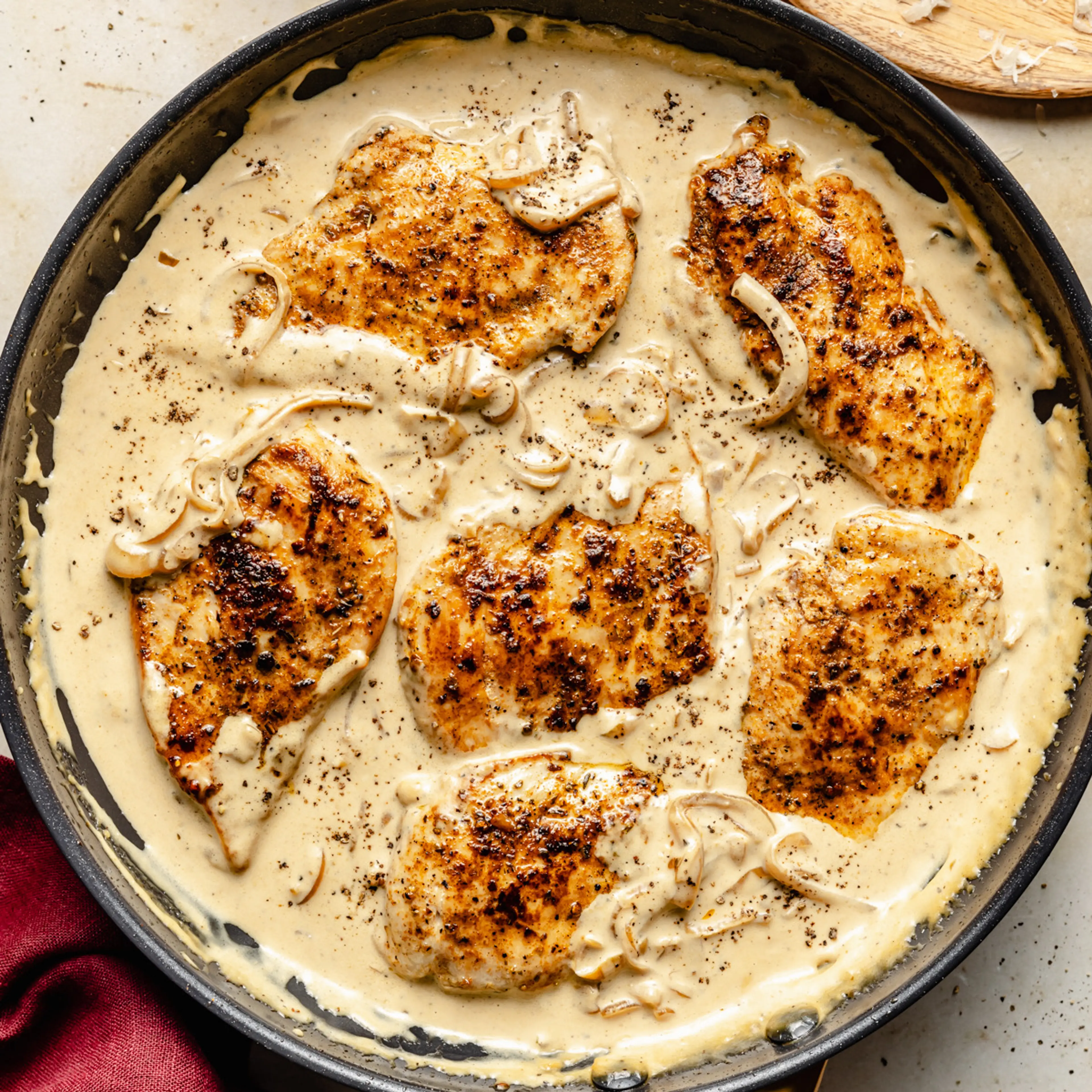 Creamy Caramelized Onion Chicken