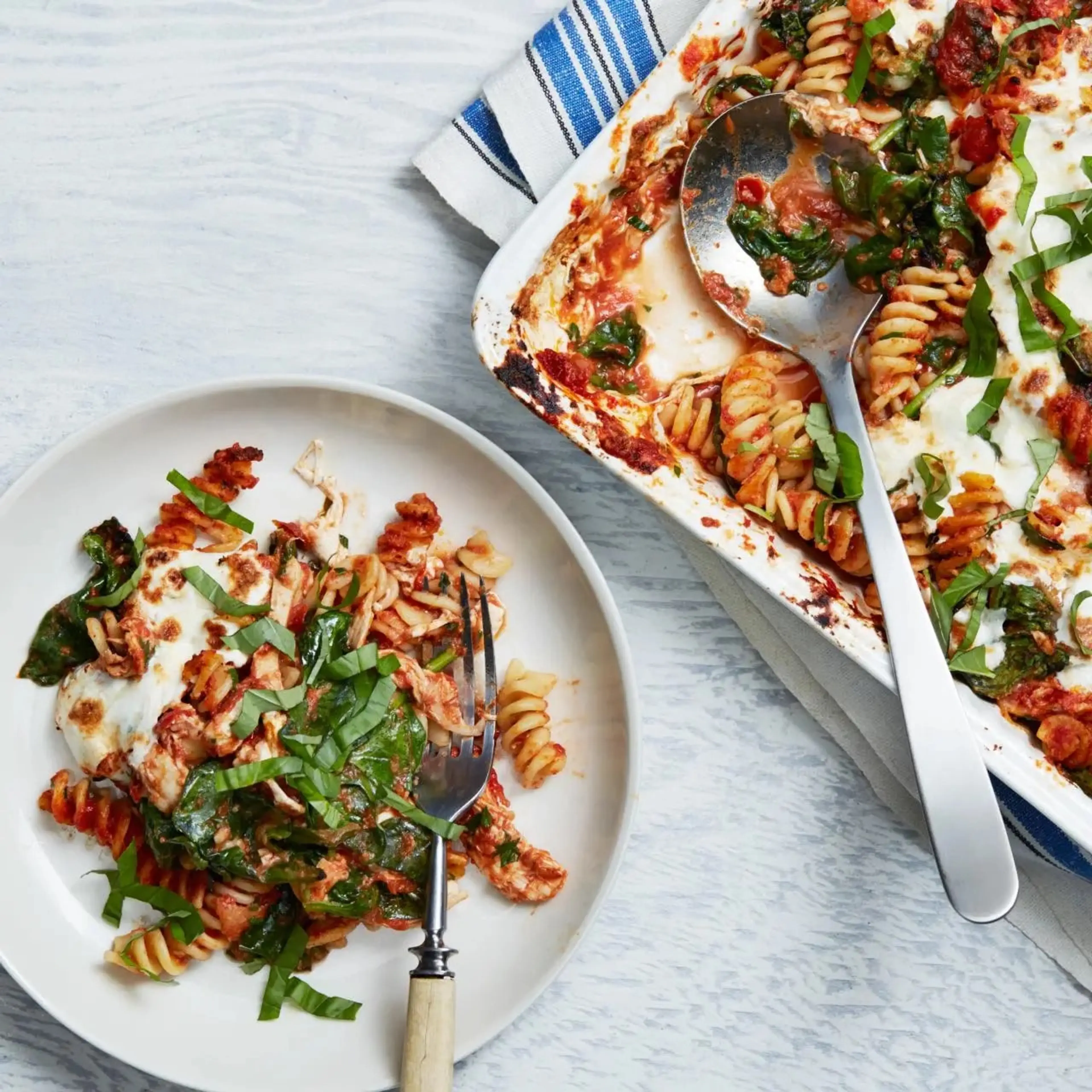 Herby Chicken and Spinach Baked Pasta with Fresh Mozzarella
