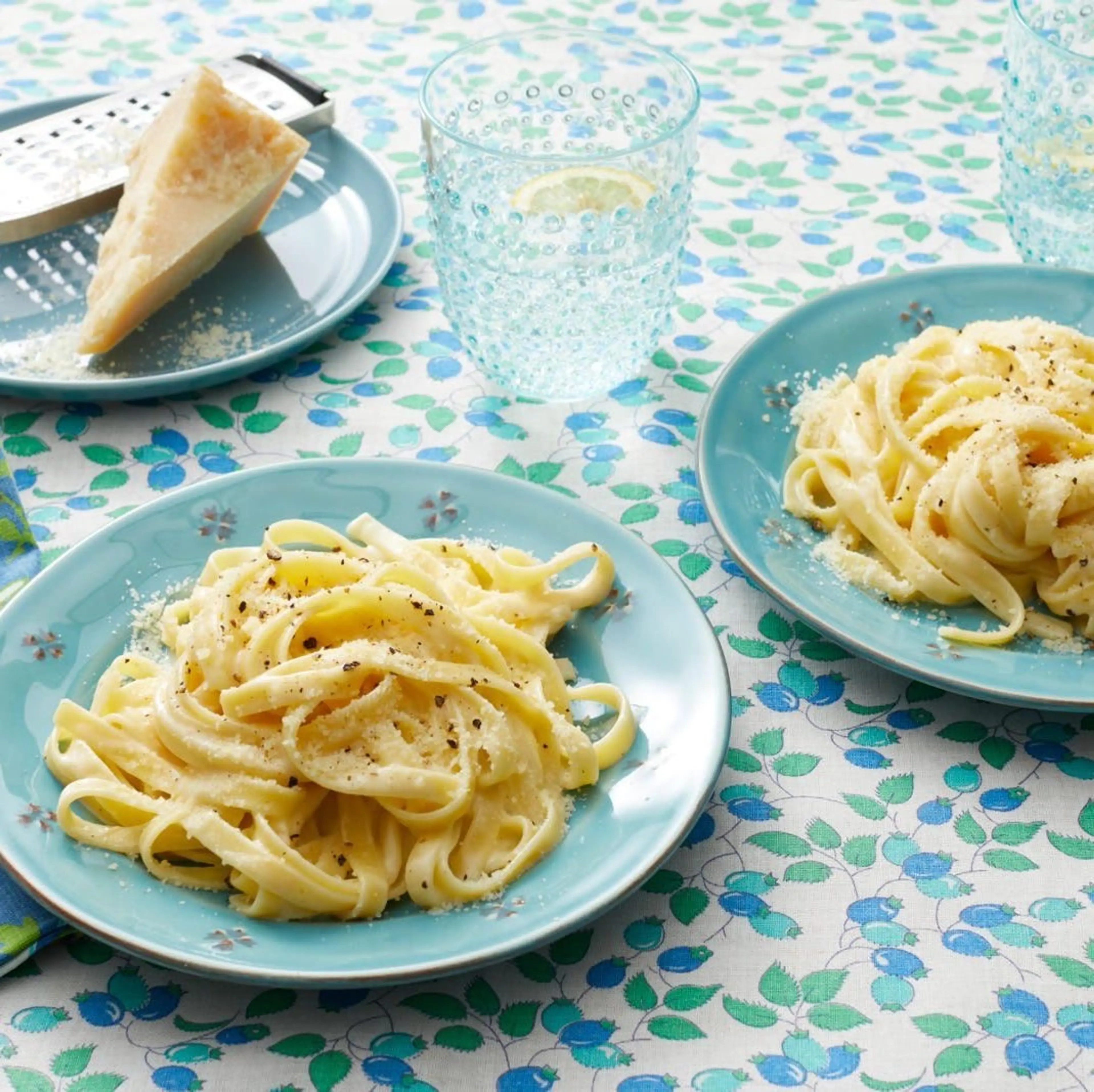 Fettuccine Alfredo