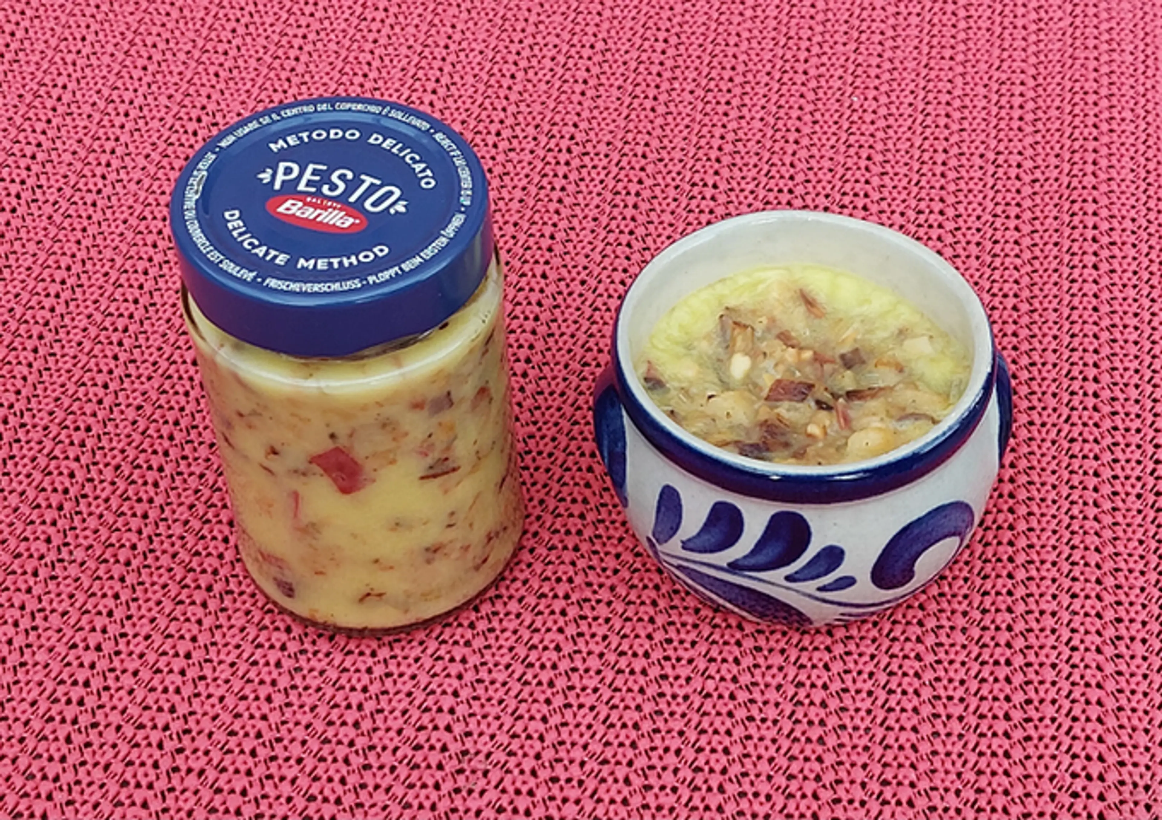 Veganes Schmalz mit gerösteten Zwiebeln, Äpfeln und Mandeln