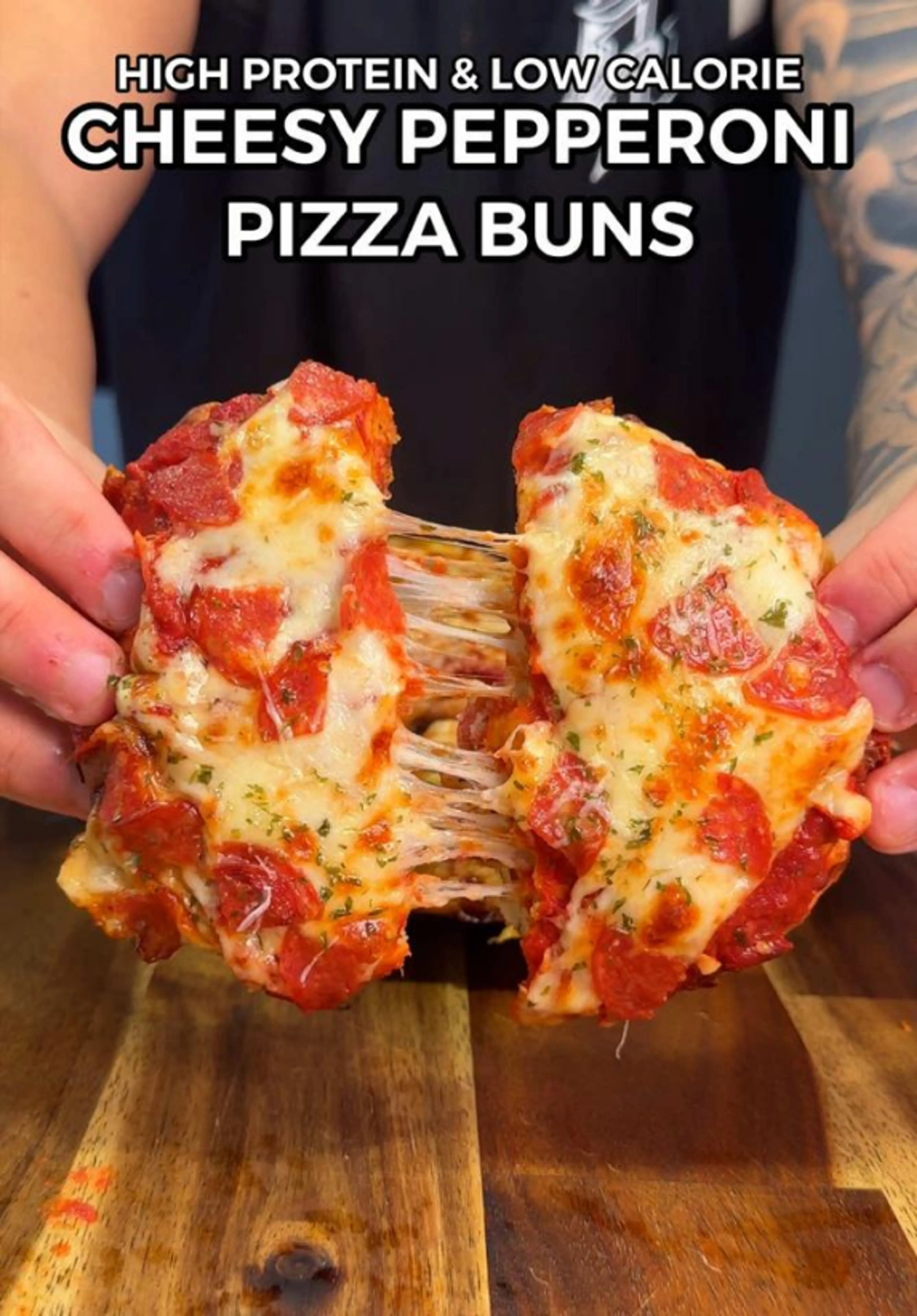 High Protein Cheesy Pizza Buns