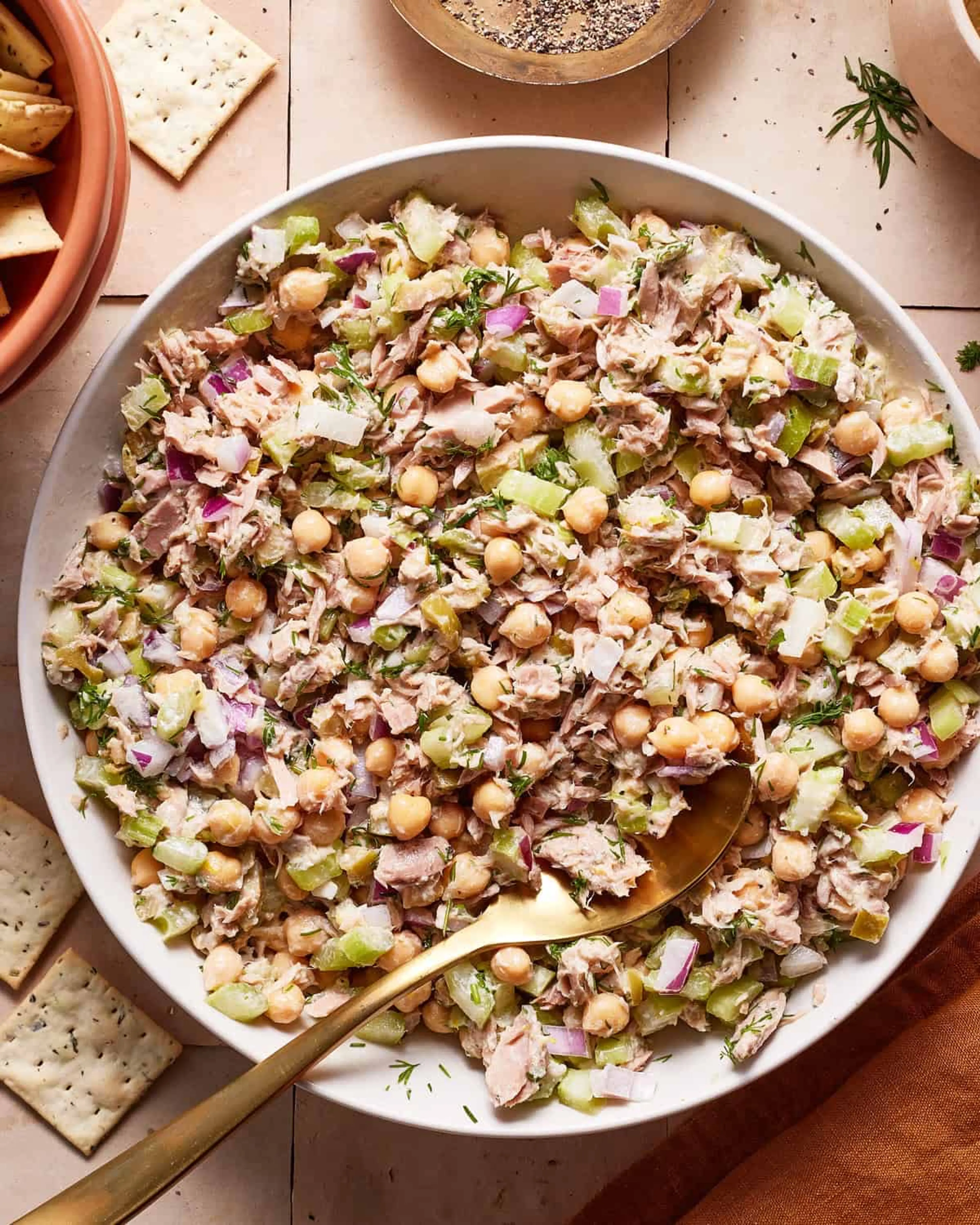 10 Minute Tuna Chickpea Salad