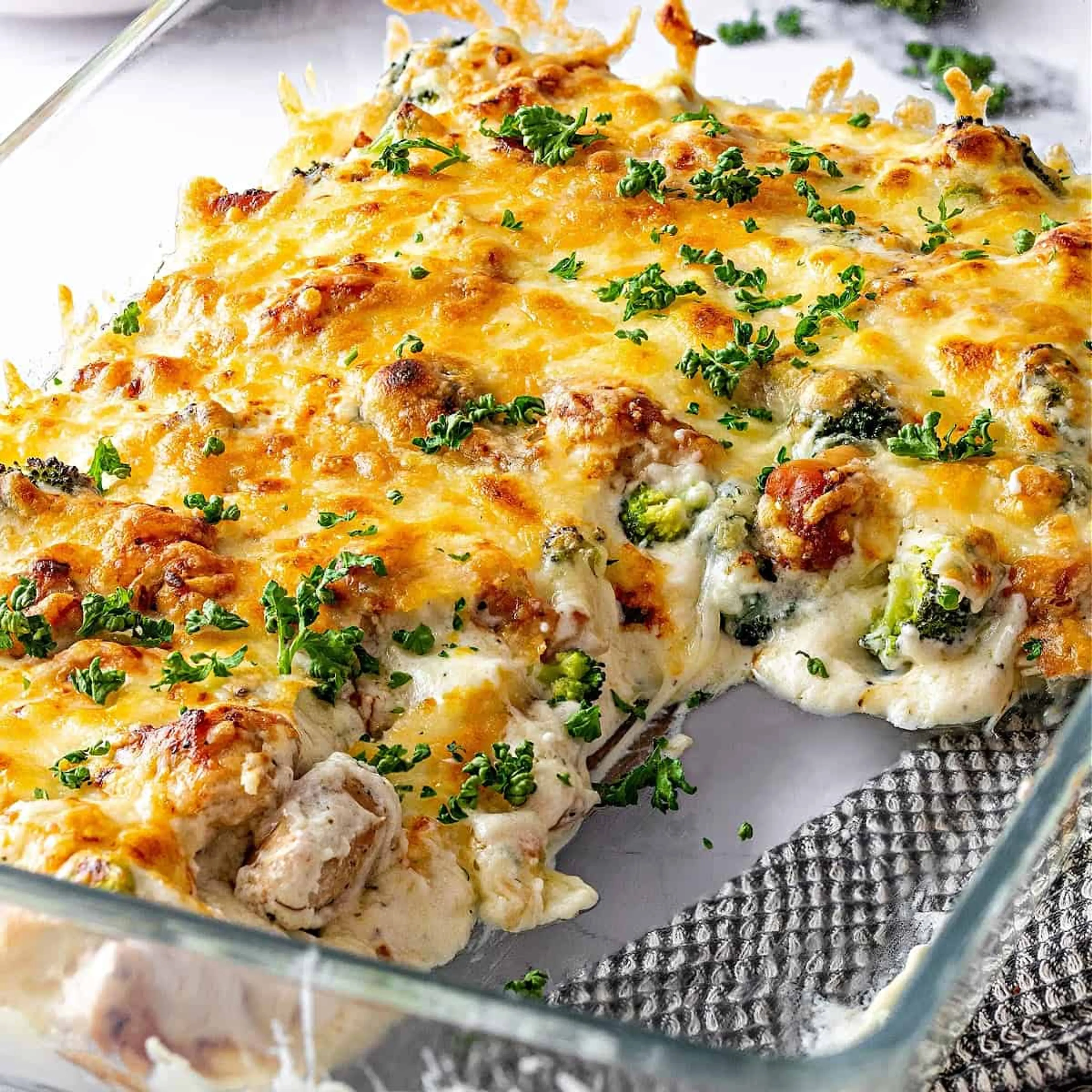Keto Chicken Alfredo Bake