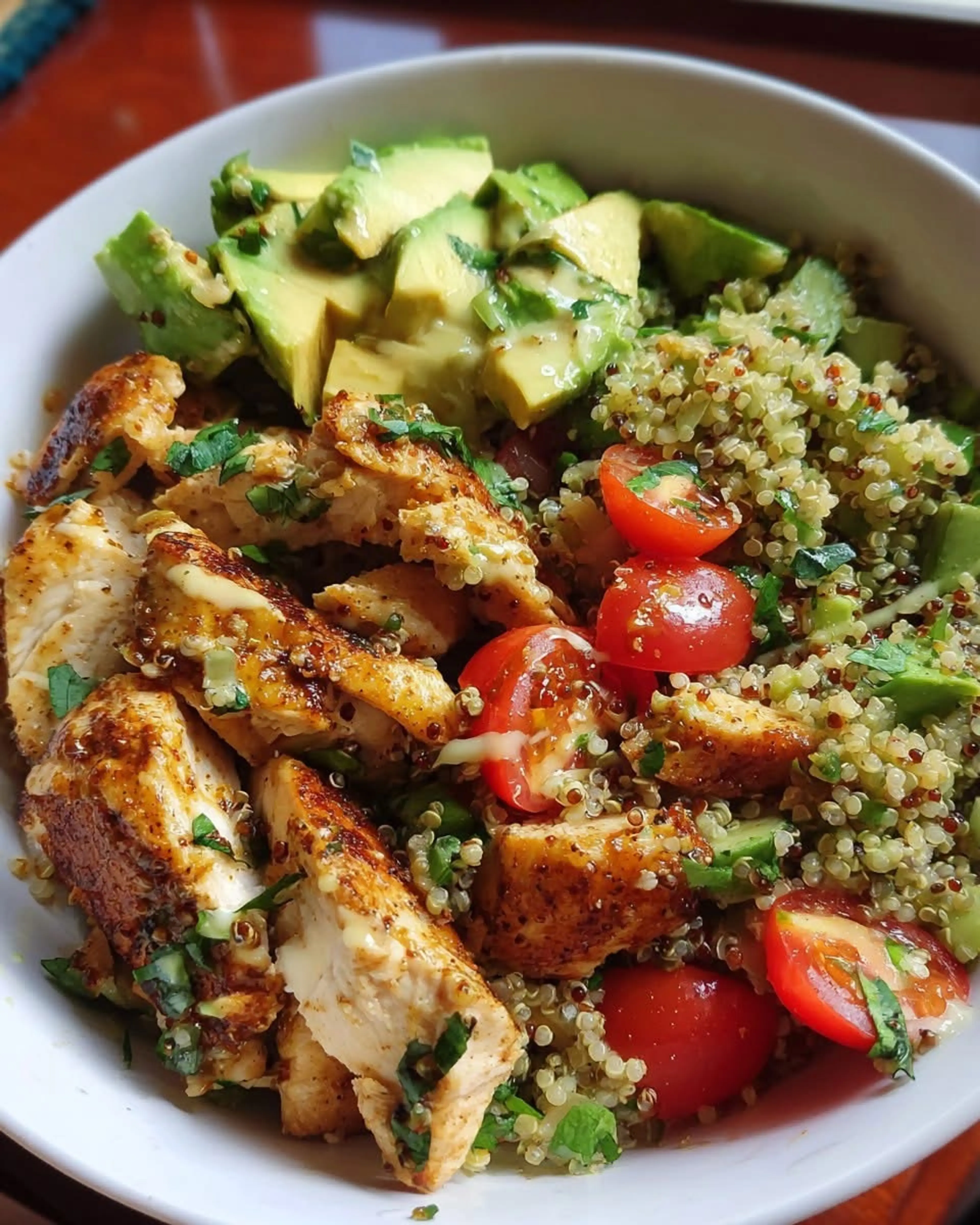 Creamy Lime Chicken, Avo And Quinoa Bowl