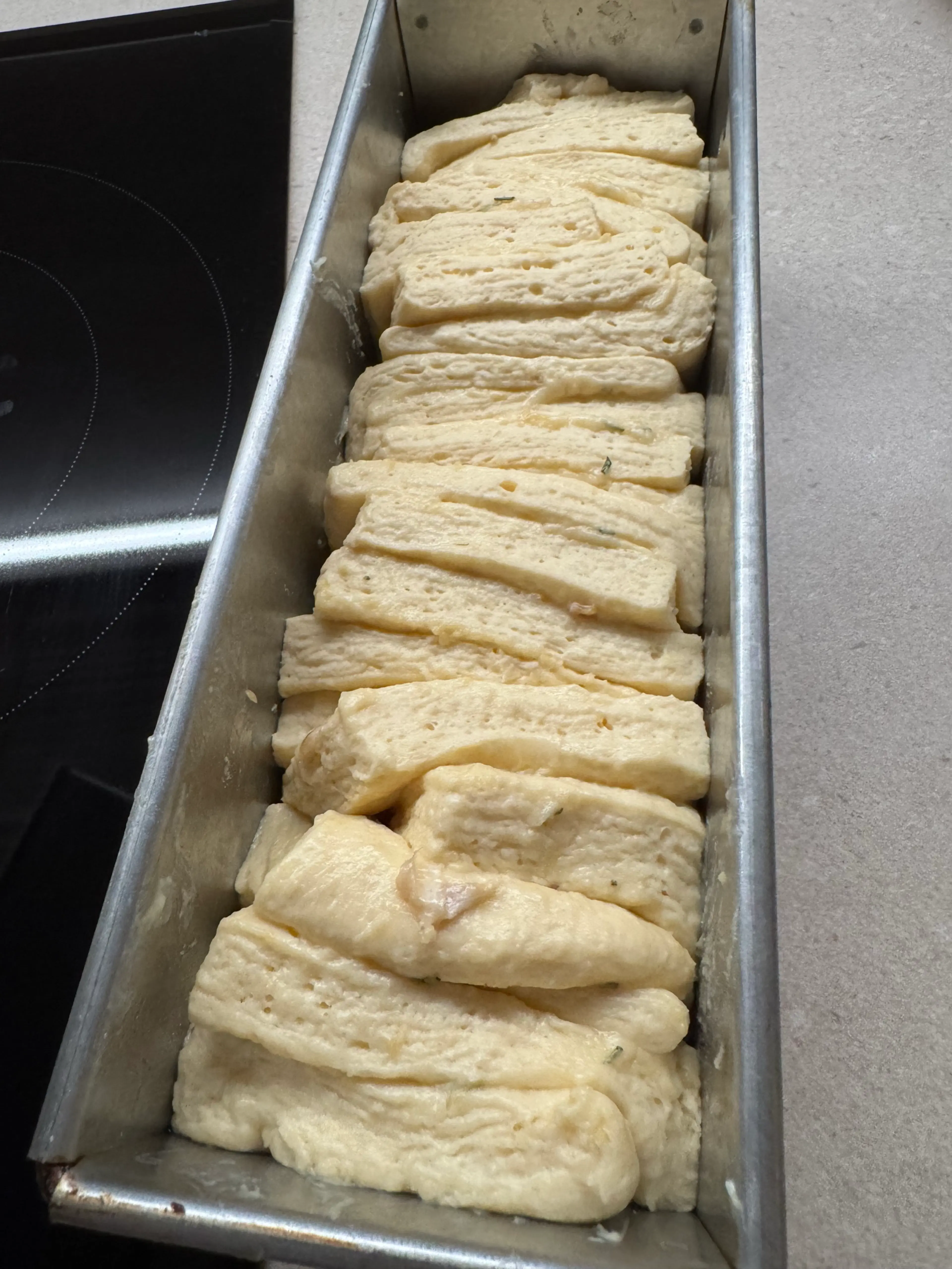 Pan De Ajo Pull-apart