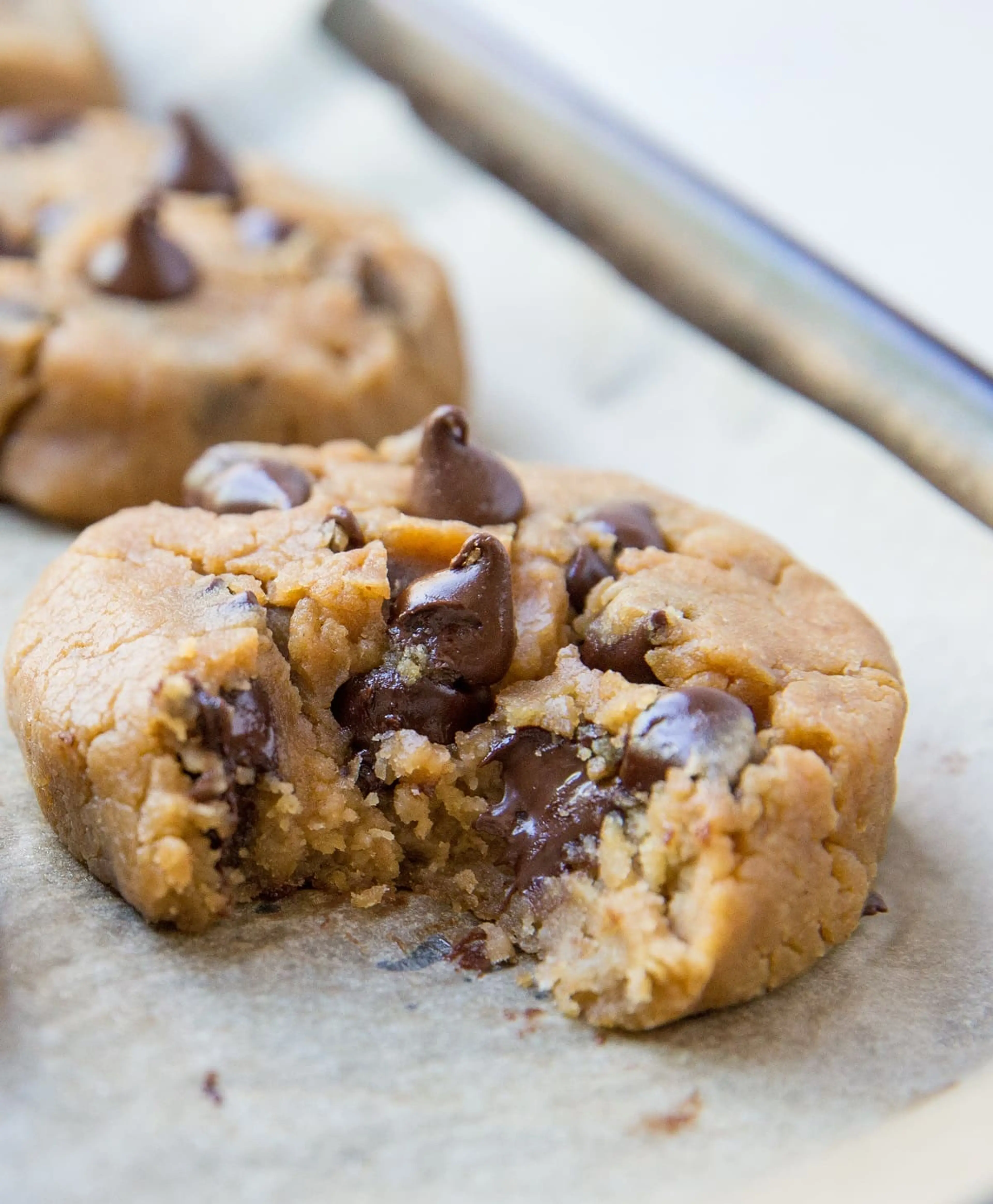 6-ingredient Peanut Butter Chickpea Cookies