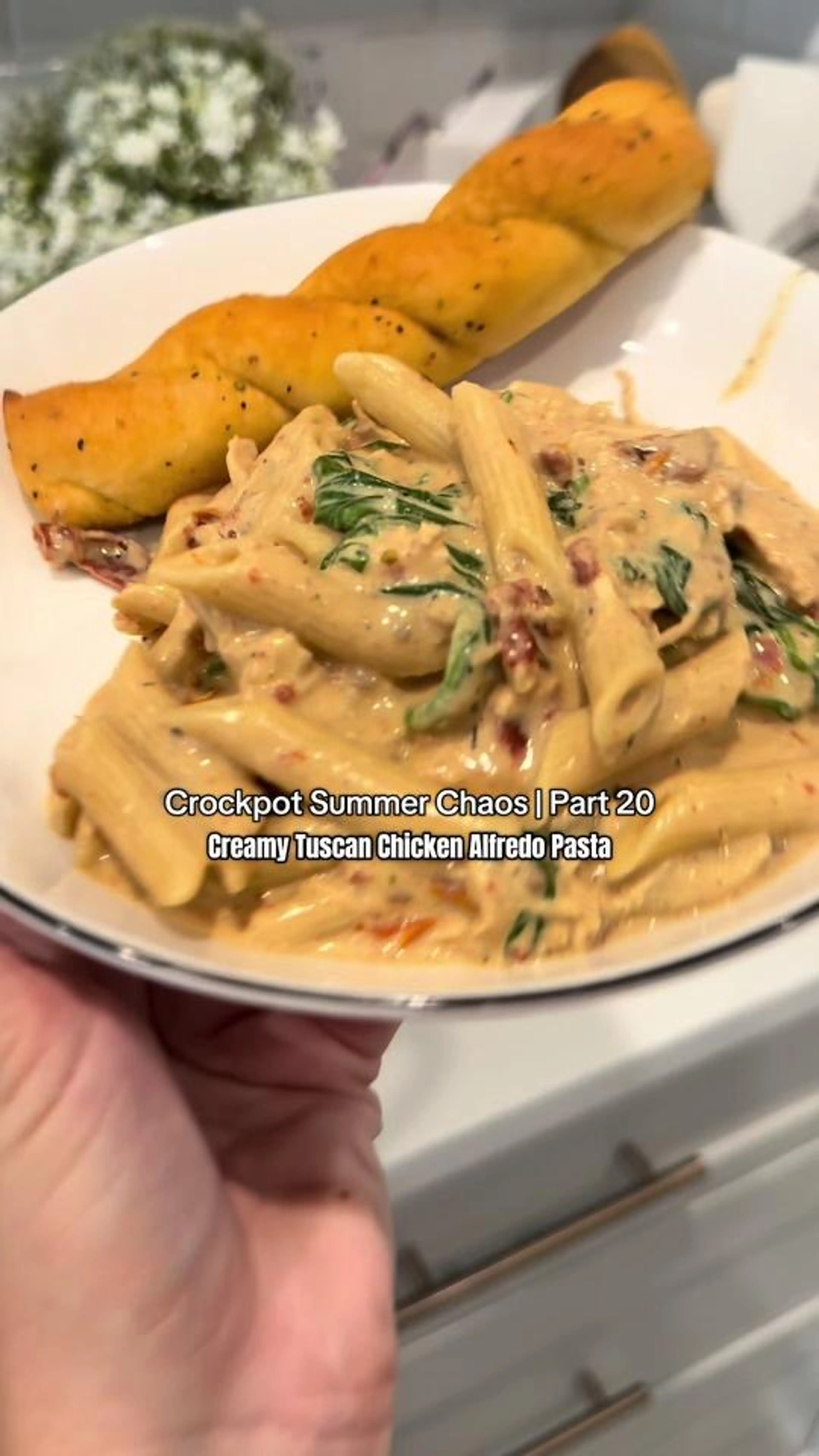 Crockpot Tuscan Chicken Alfredo