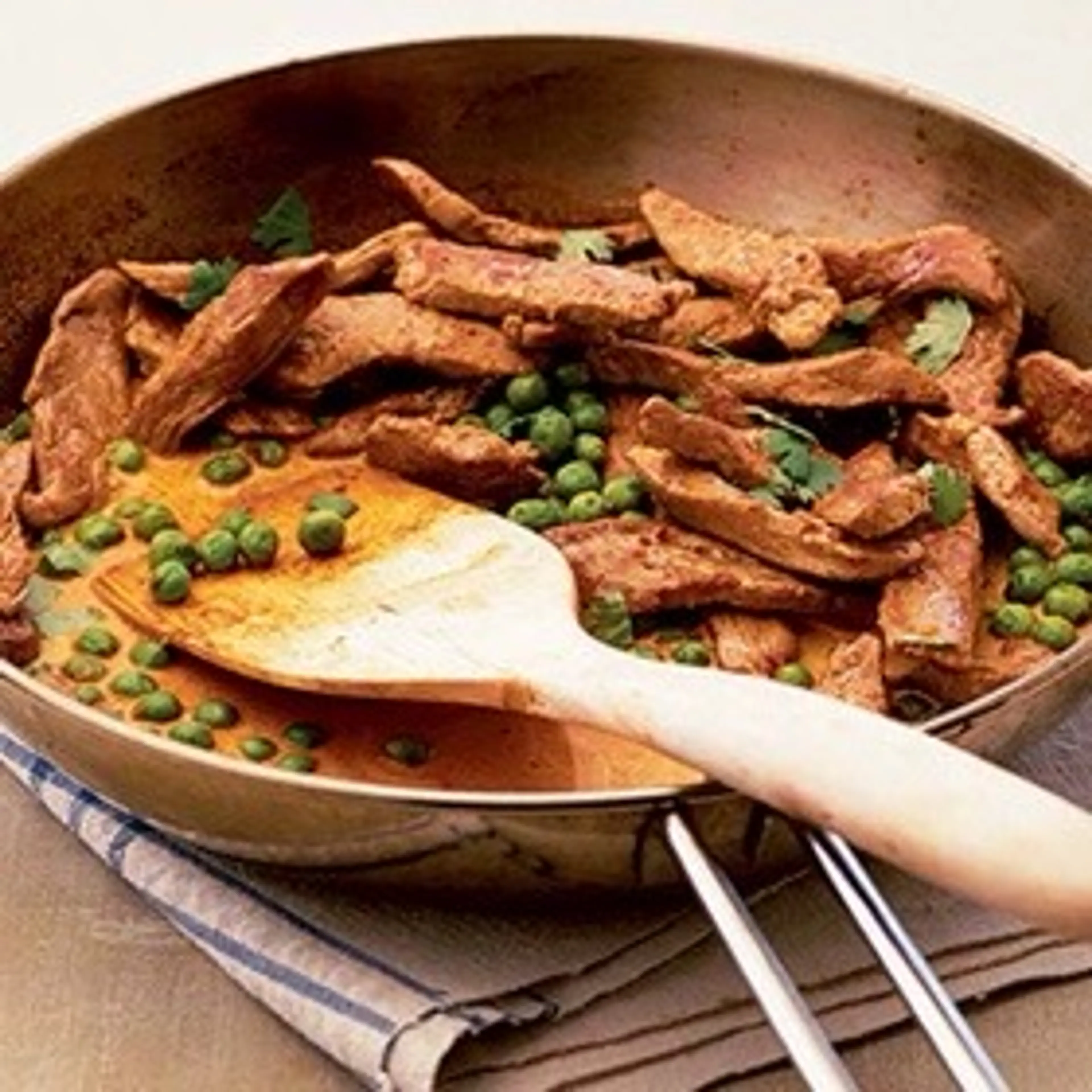 Quick pork with mild spices