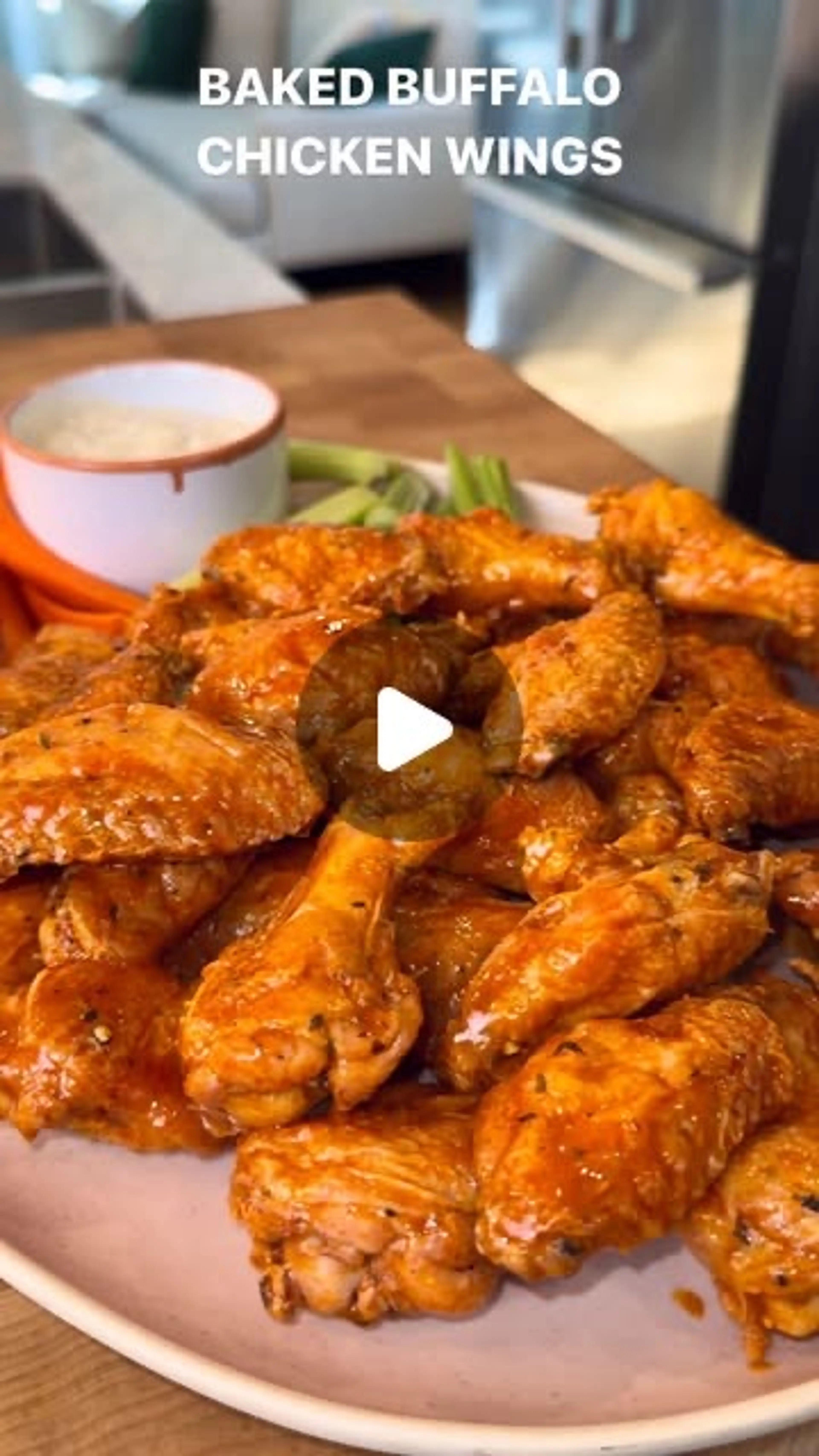 Crispy Baked Buffalo Chicken Wings