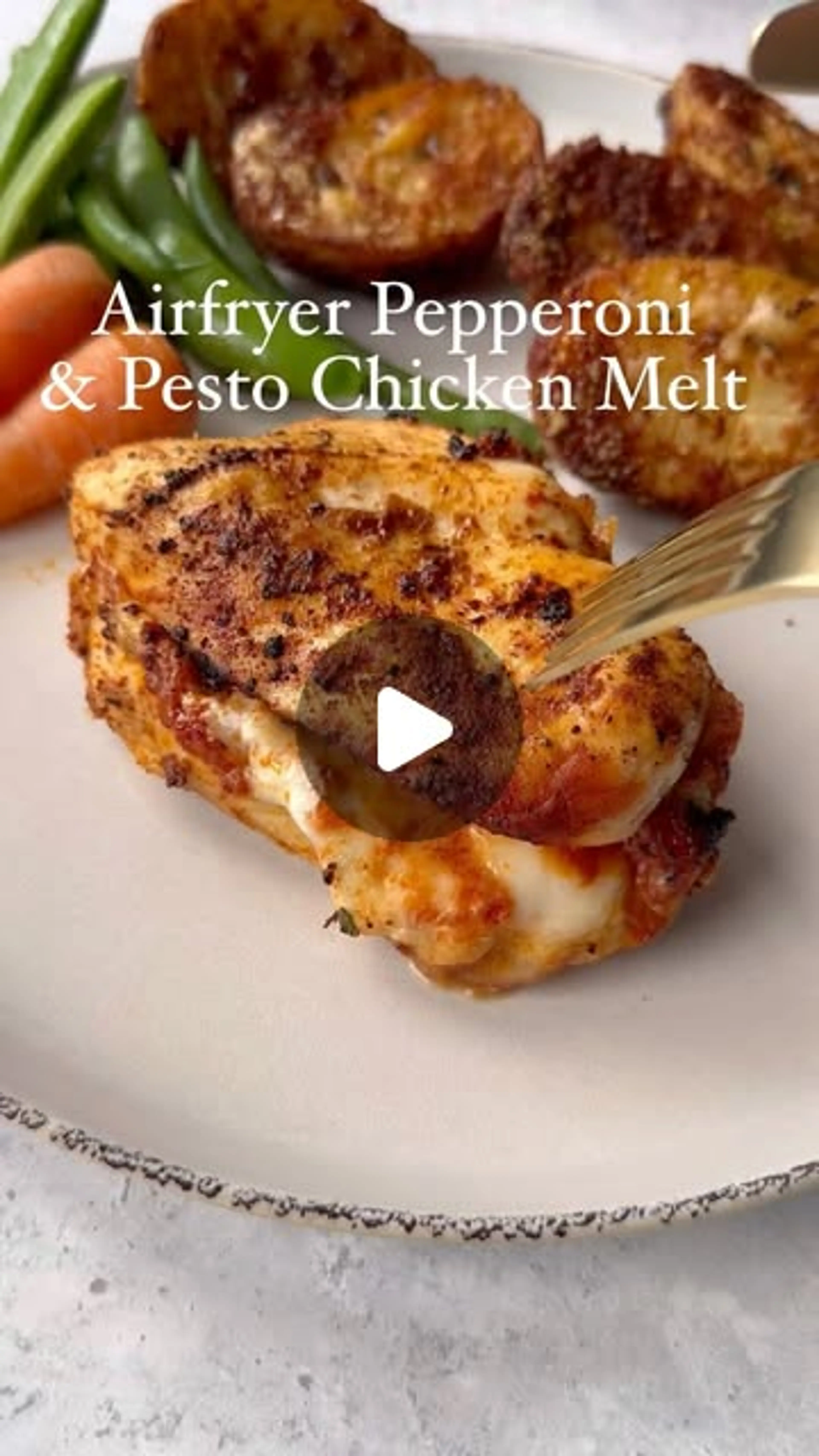 Airfryer Pepperoni & Pesto Chicken Melt