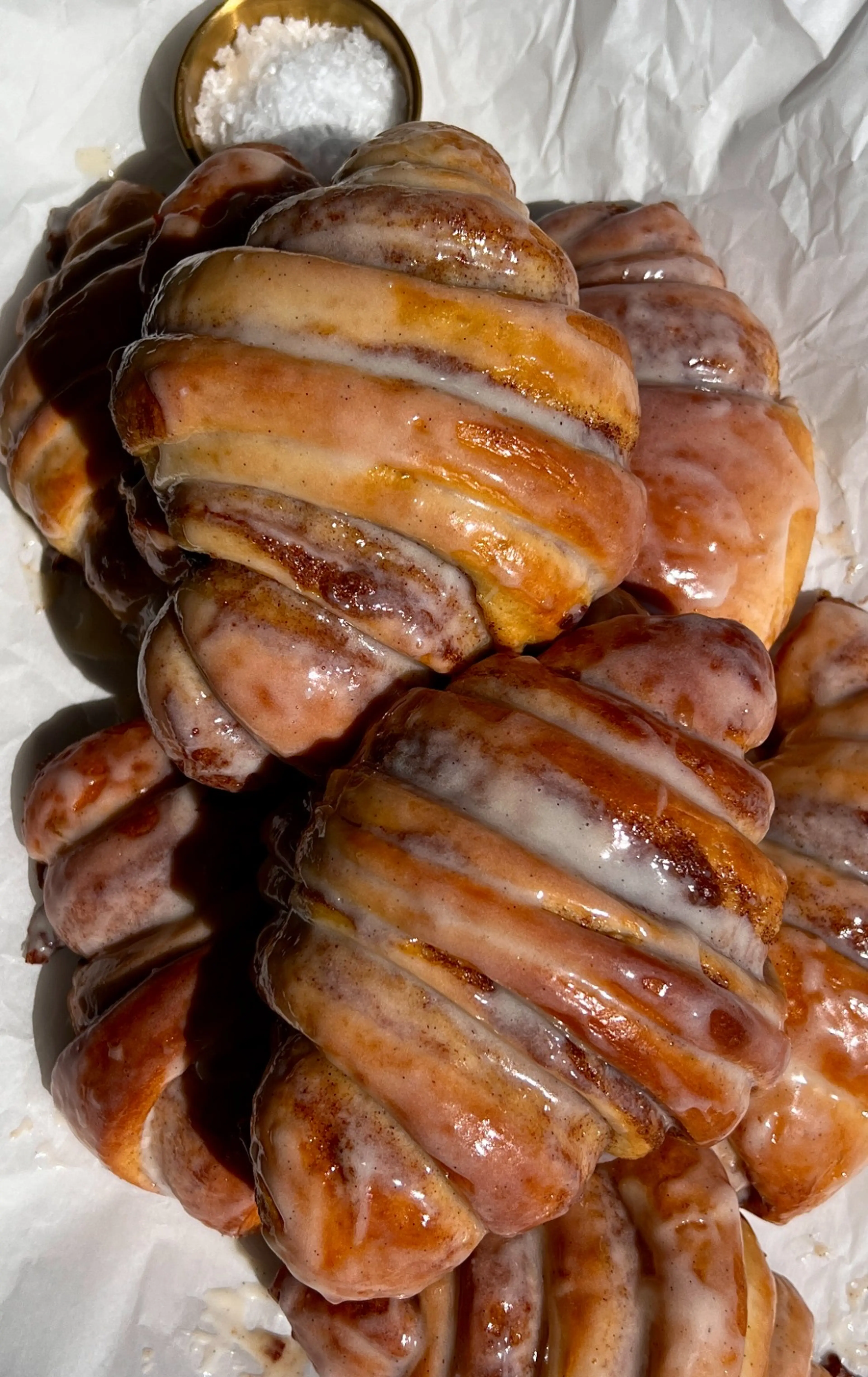 Cinnamon Roll Croissants (Croissant-Shaped Cinnamon Rolls)