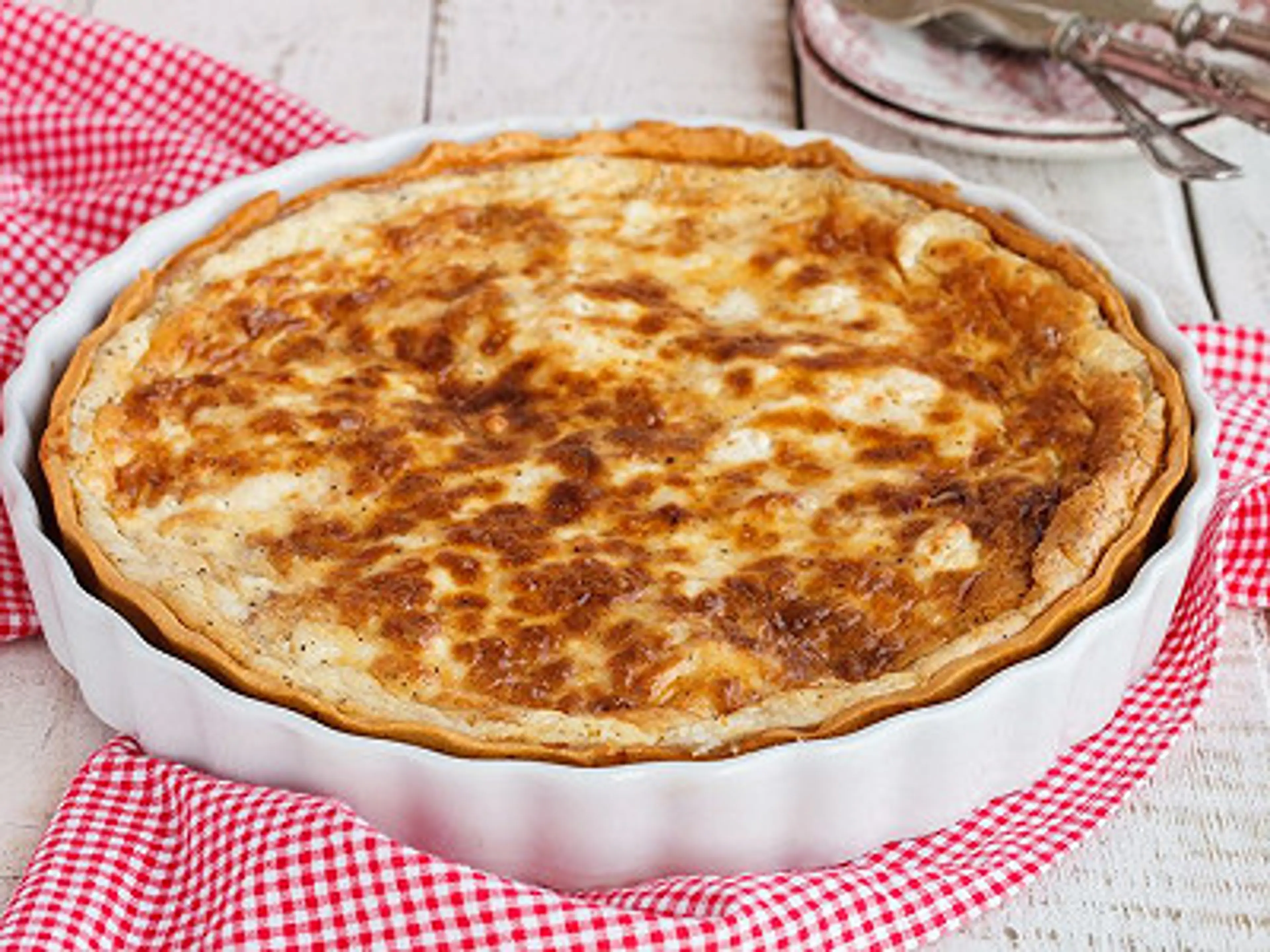 Tarte facile aux navets, emmental et persil