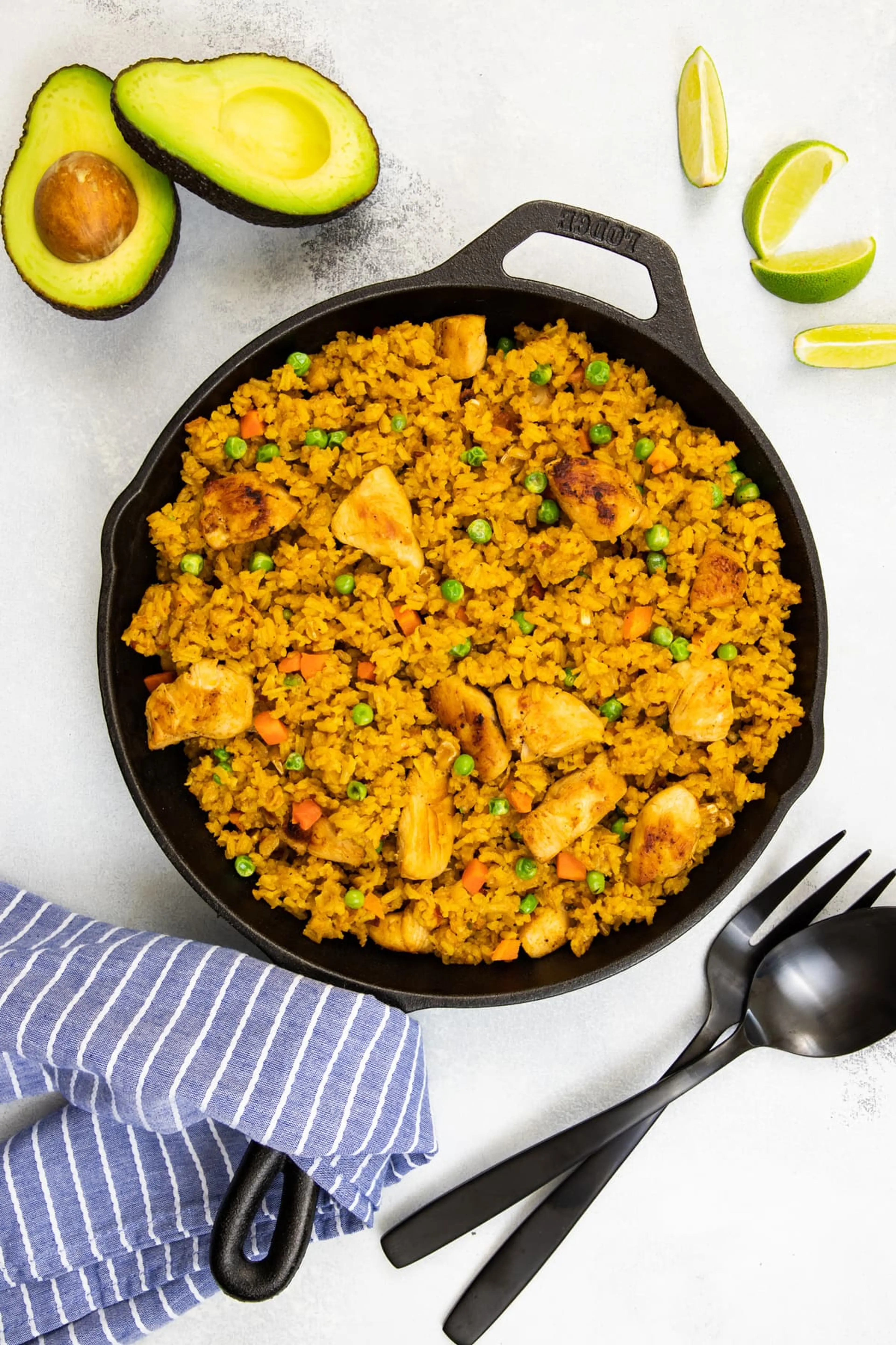 Mexican Arroz con Pollo Recipe (Chicken and Rice Mexican Sty