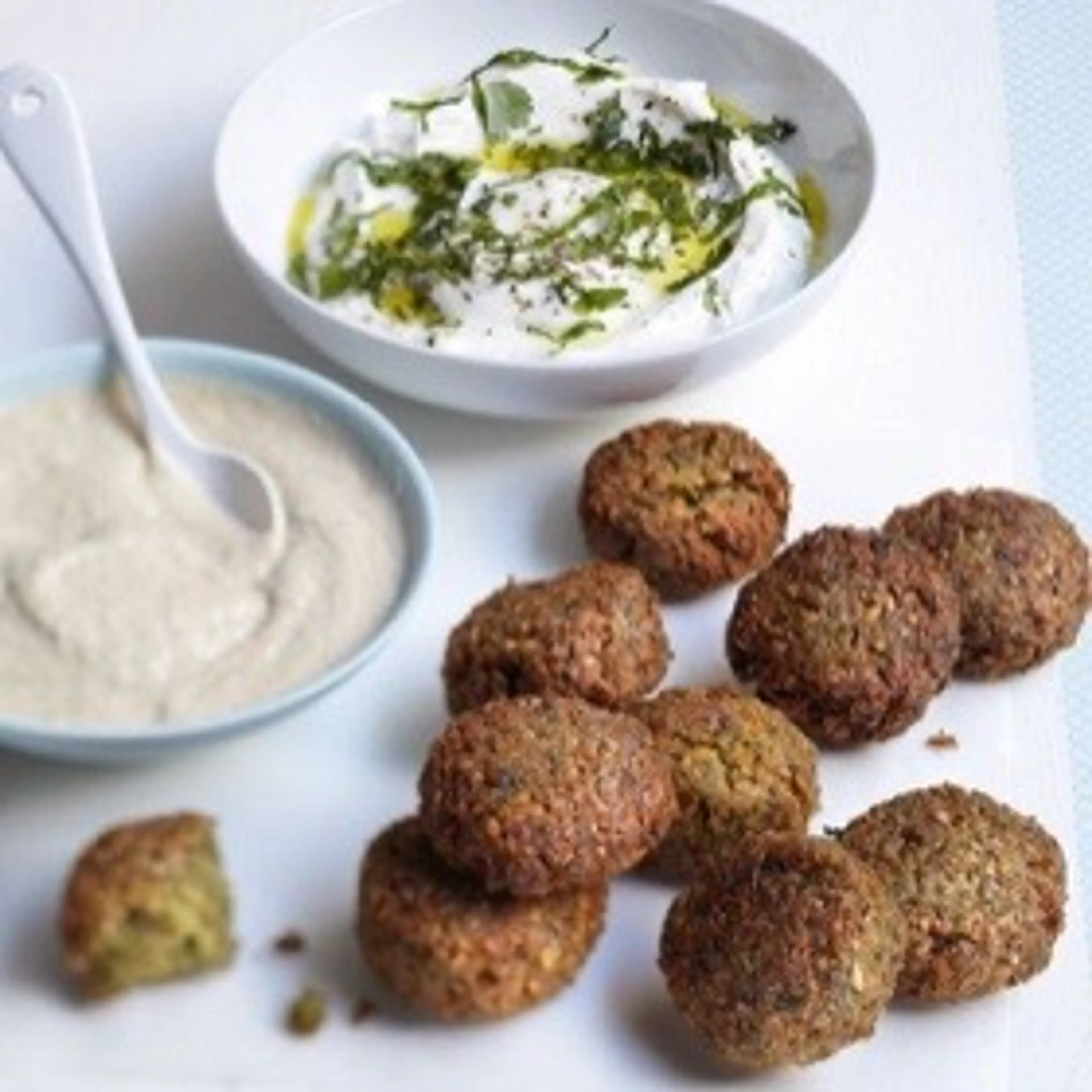 Falafels, Sauces Tahini Et Au Yaourt