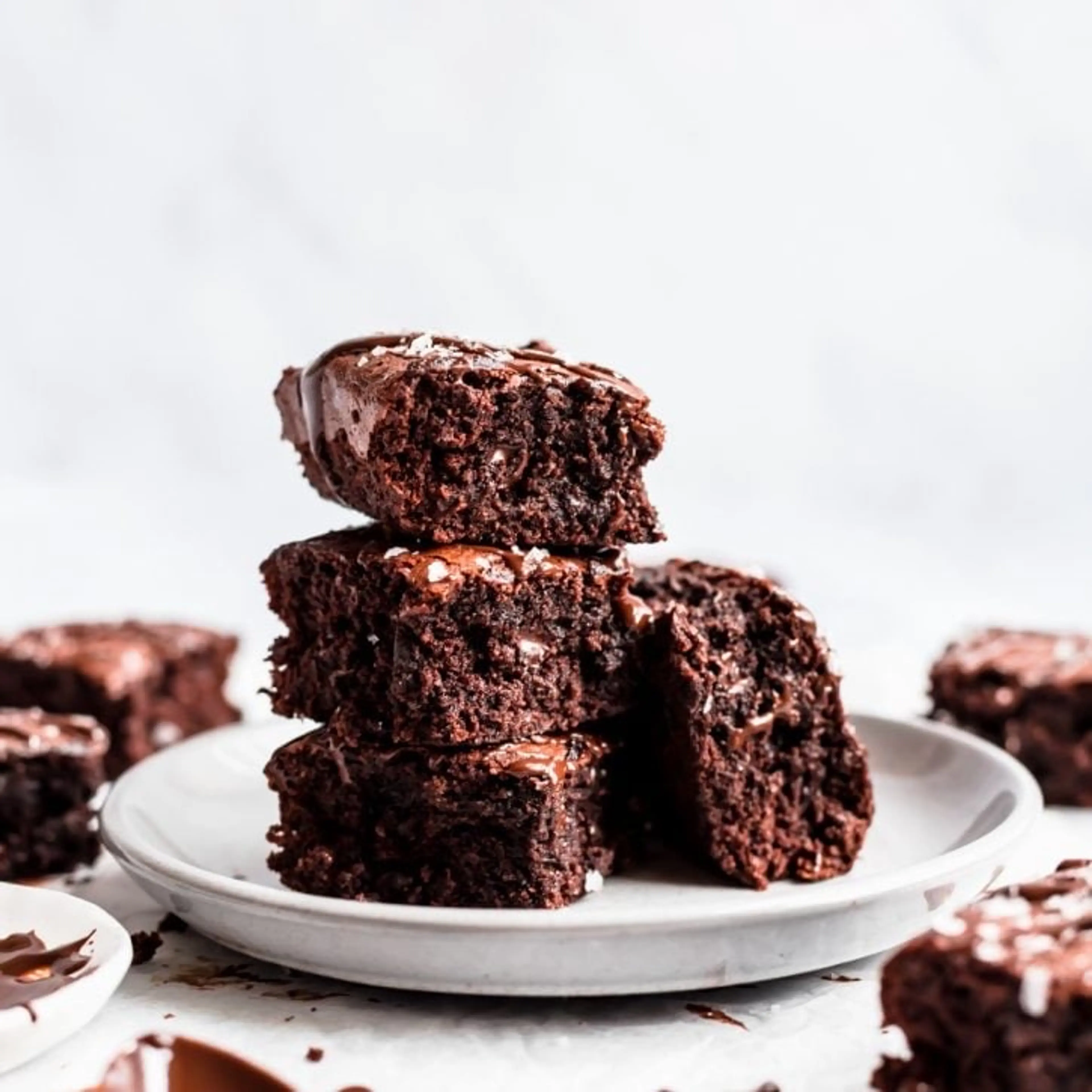 Fudgy Flourless Almond Butter Brownies