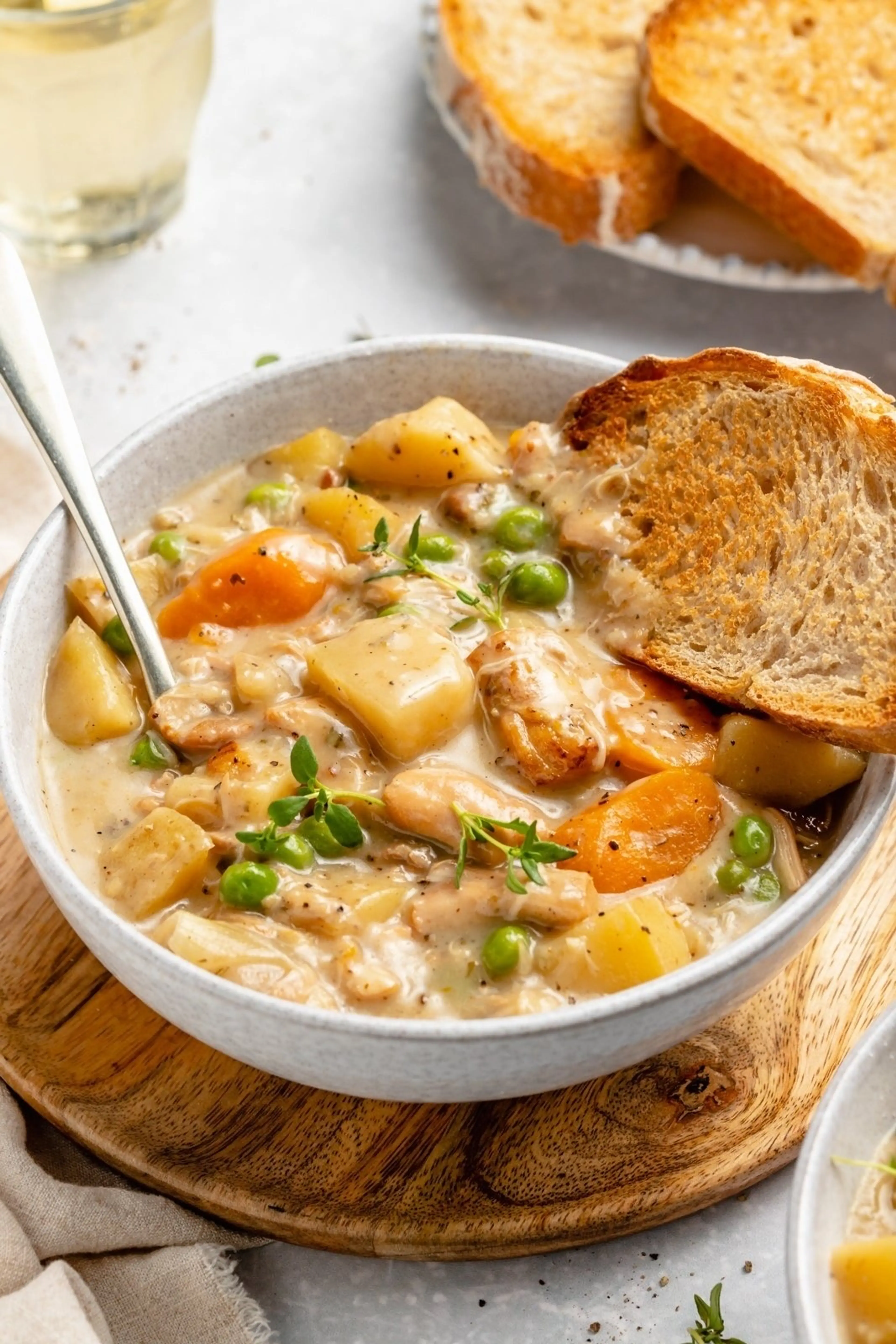 Slow Cooker White Wine Chicken Stew