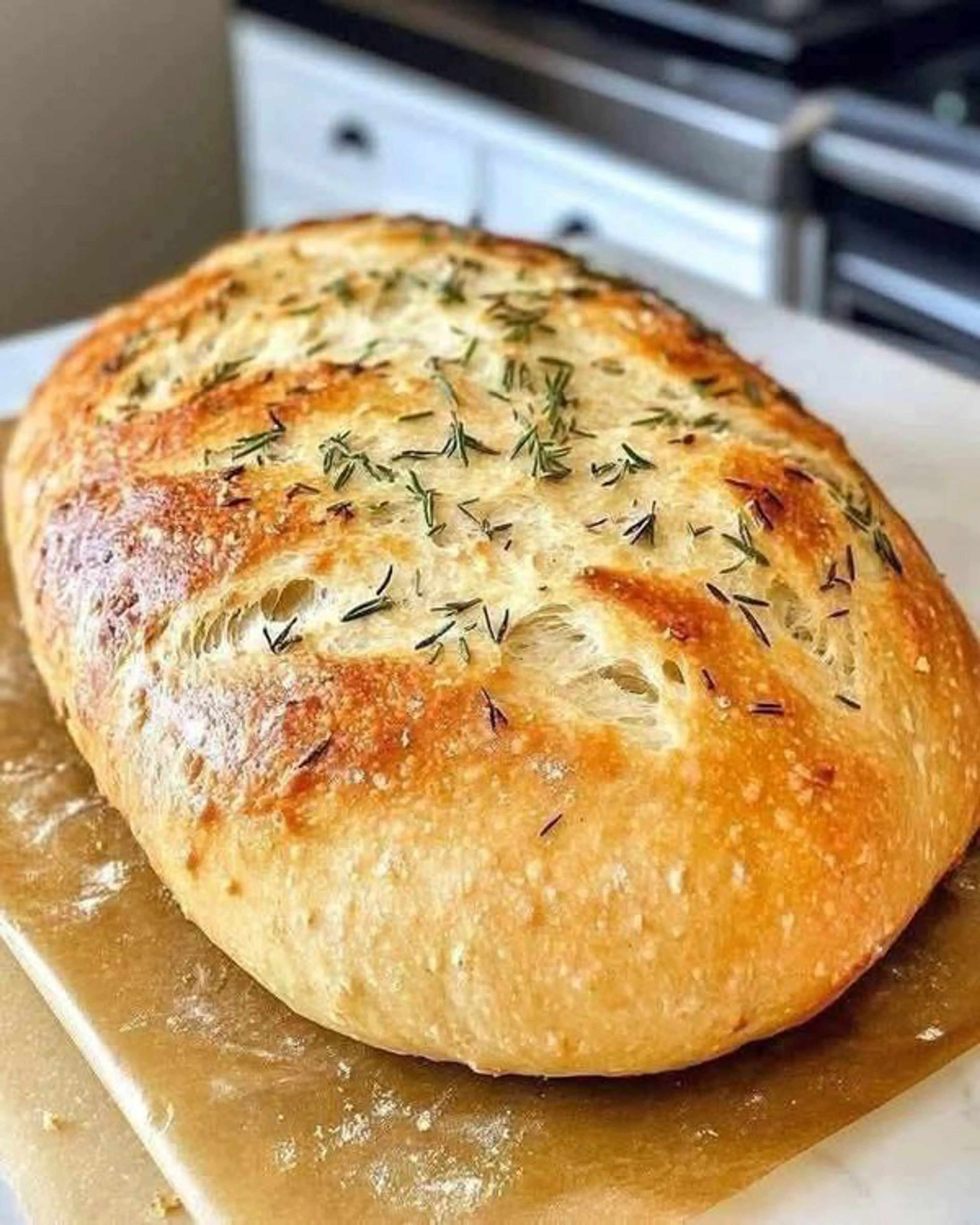 No-knead Garlic Bread