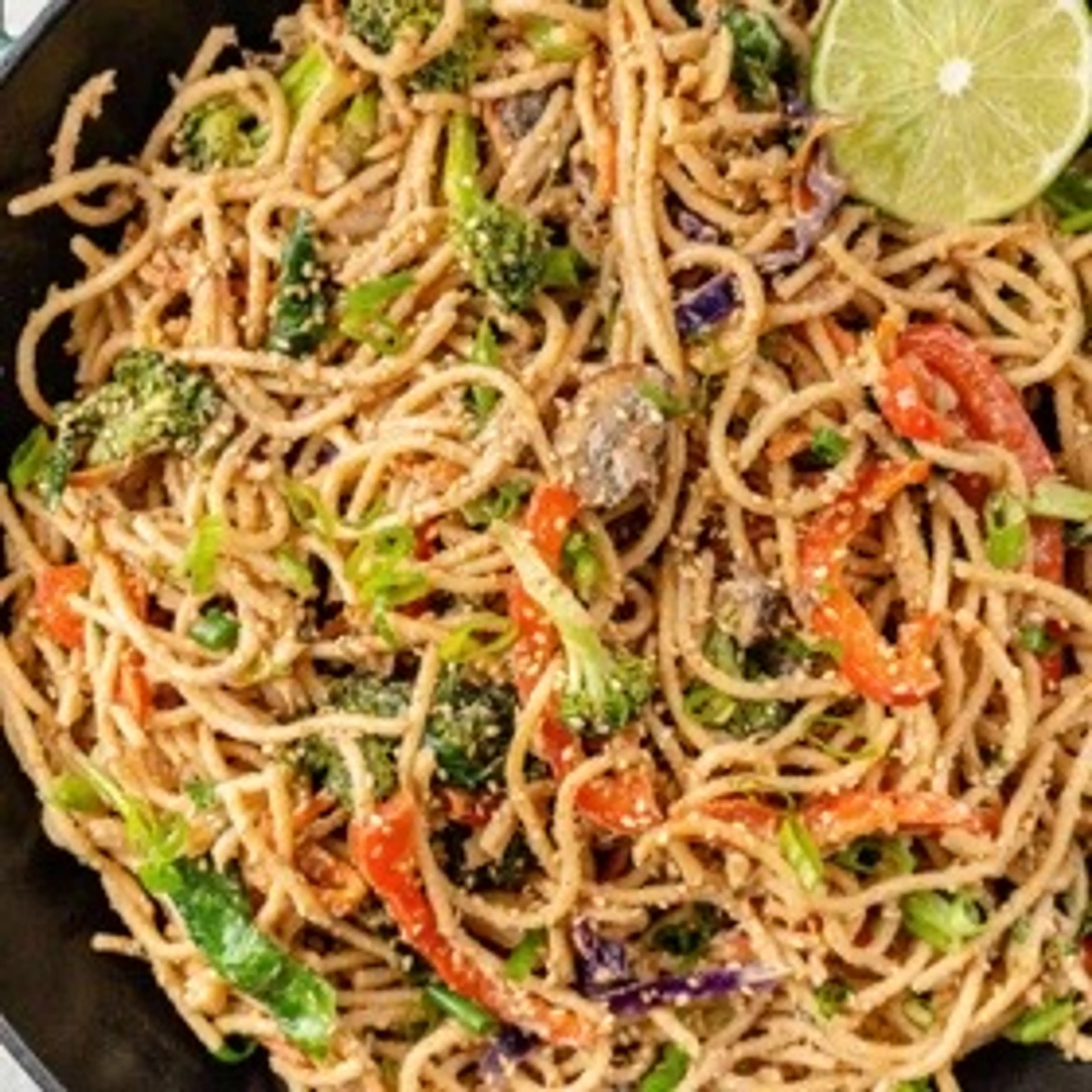 Easy Vegetable Stir Fry with Peanut Sauce