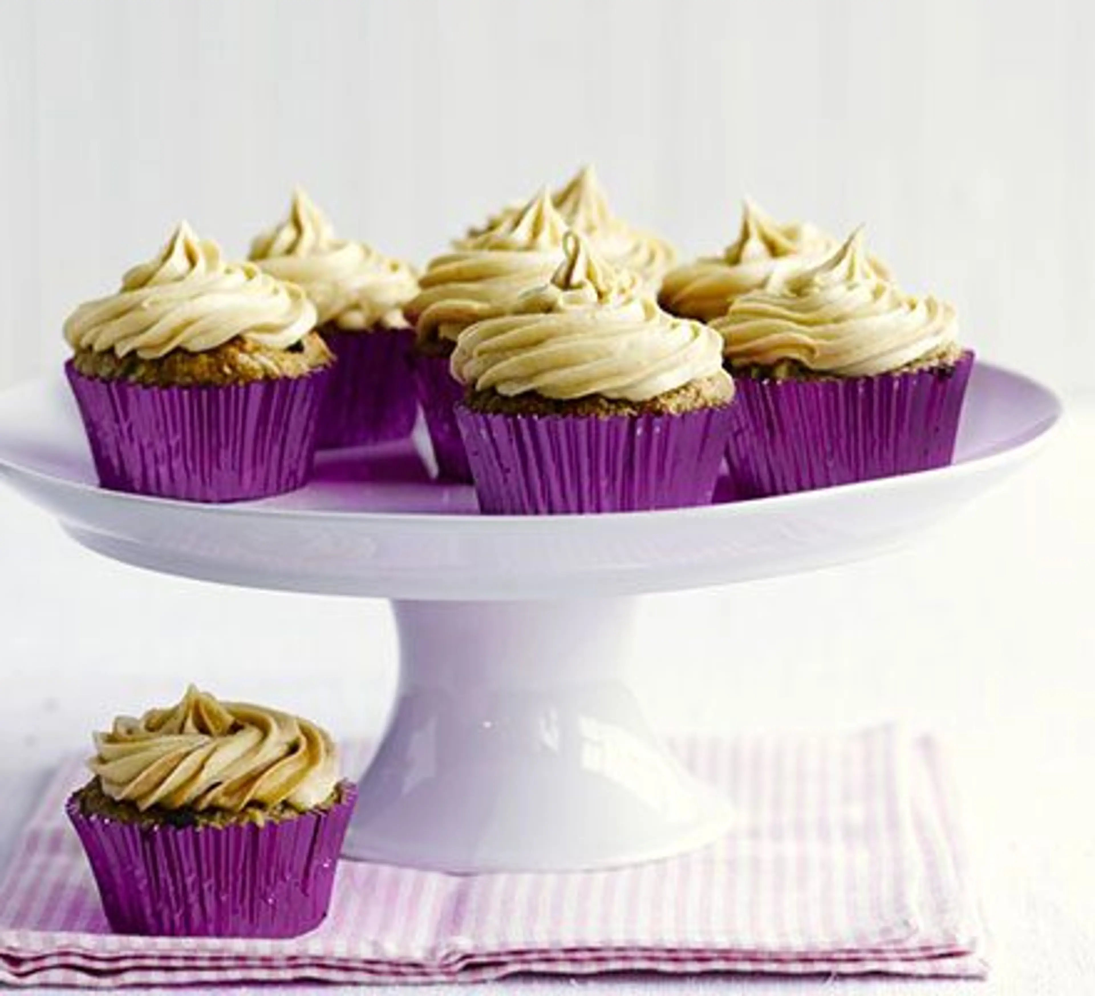 Peanut Butter Banana Cupcakes