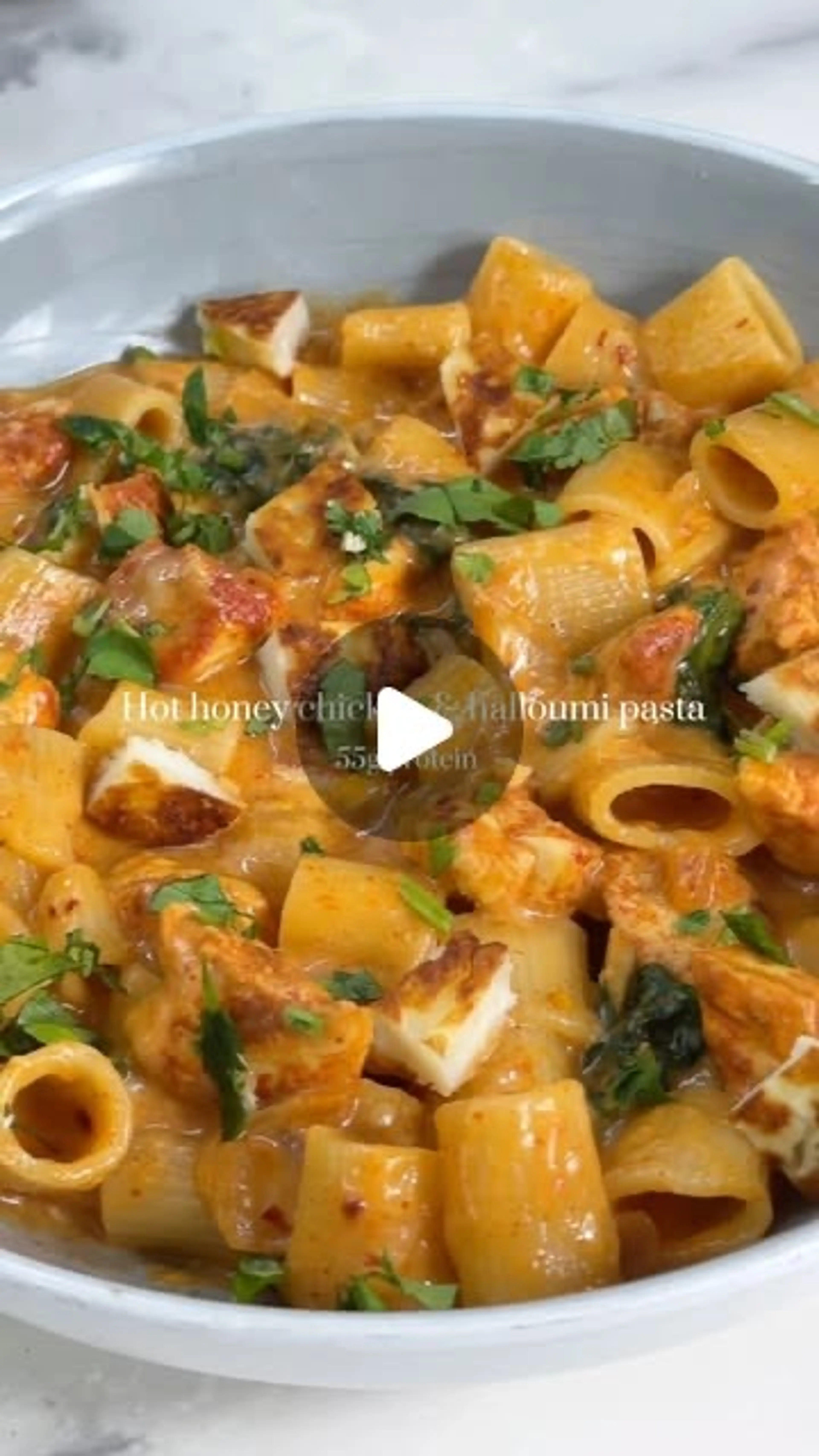 Hot Honey Chicken Halloumi Pasta 🍯