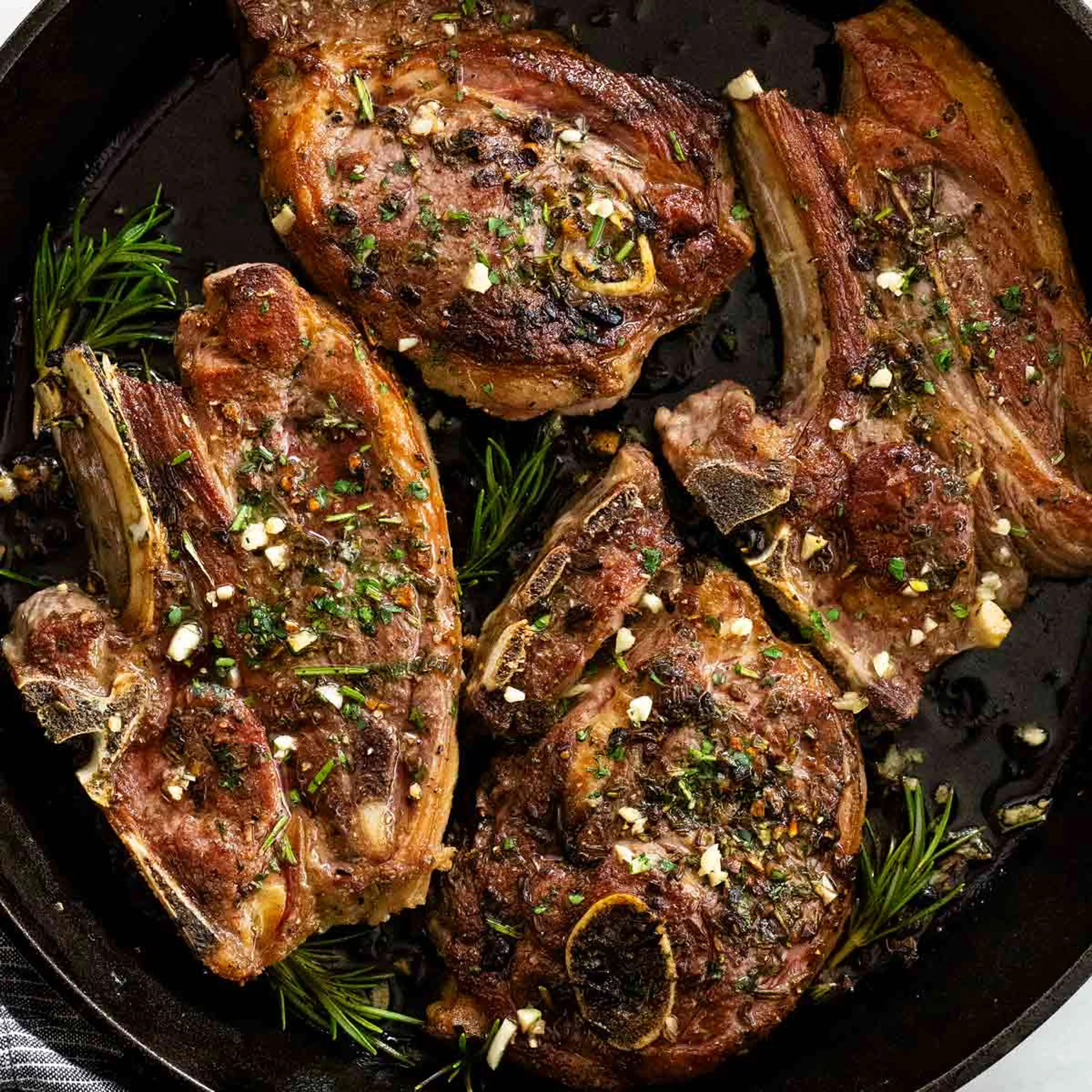 Lamb Chops with Garlic & Herbs