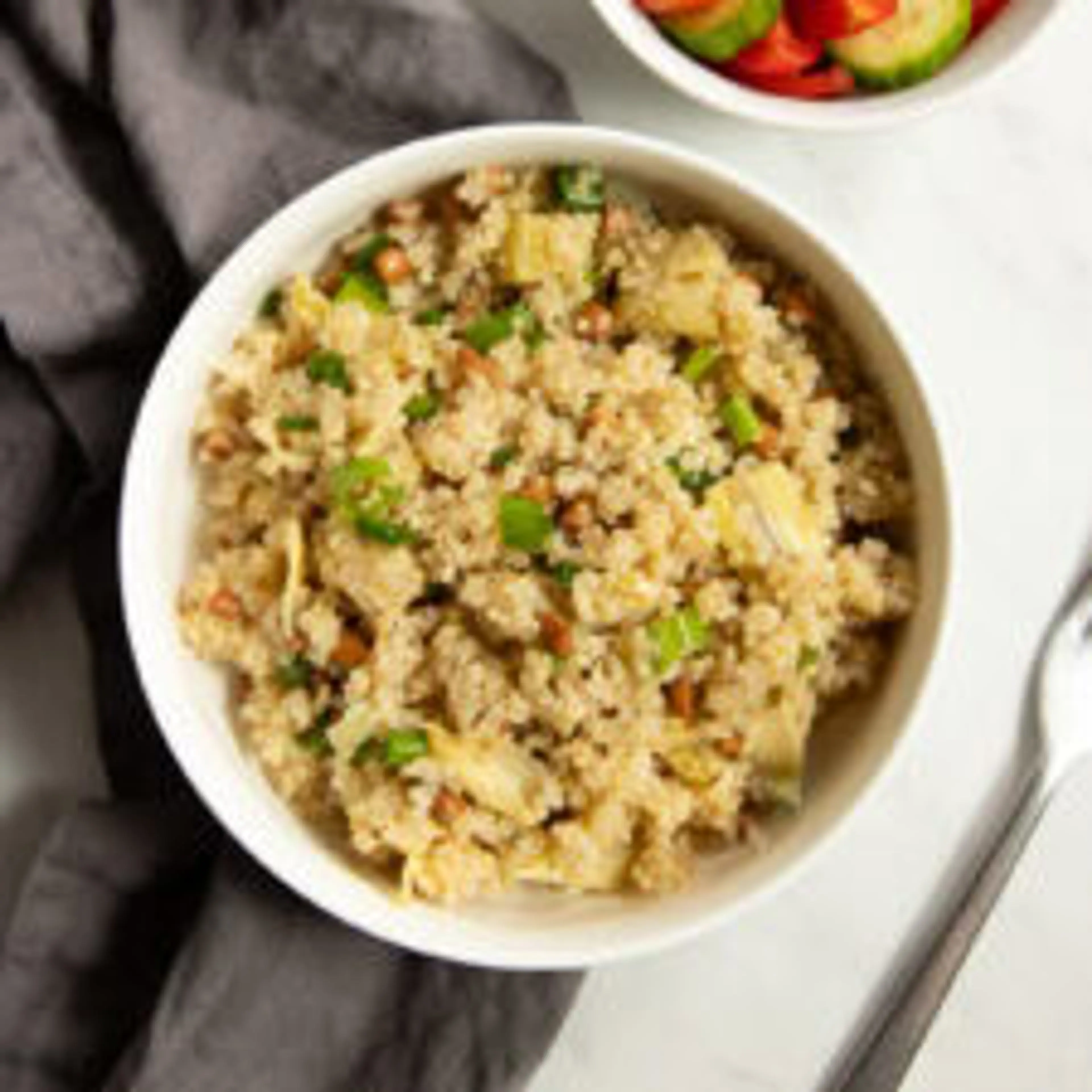 Low FODMAP Lemon Quinoa Salad with Lentils and Artichokes