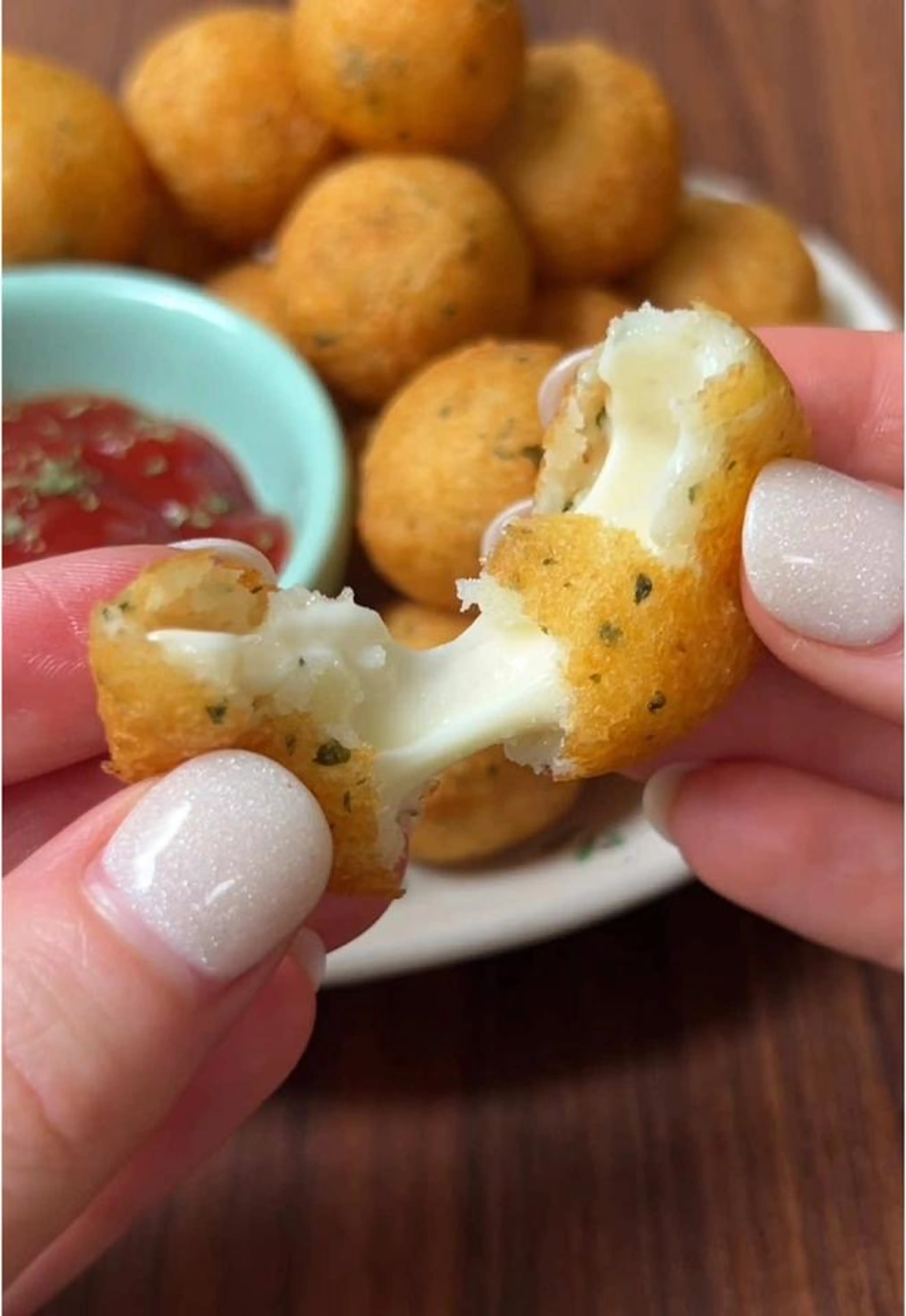 Cheesy Garlic Potato Bites